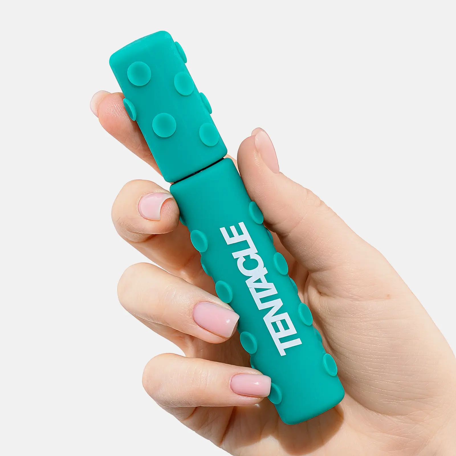 Влагостойкая термотушь для объема ресниц тон 01 Чёрный Tentacle Water Resistant Mascara Love Generation - фото 2