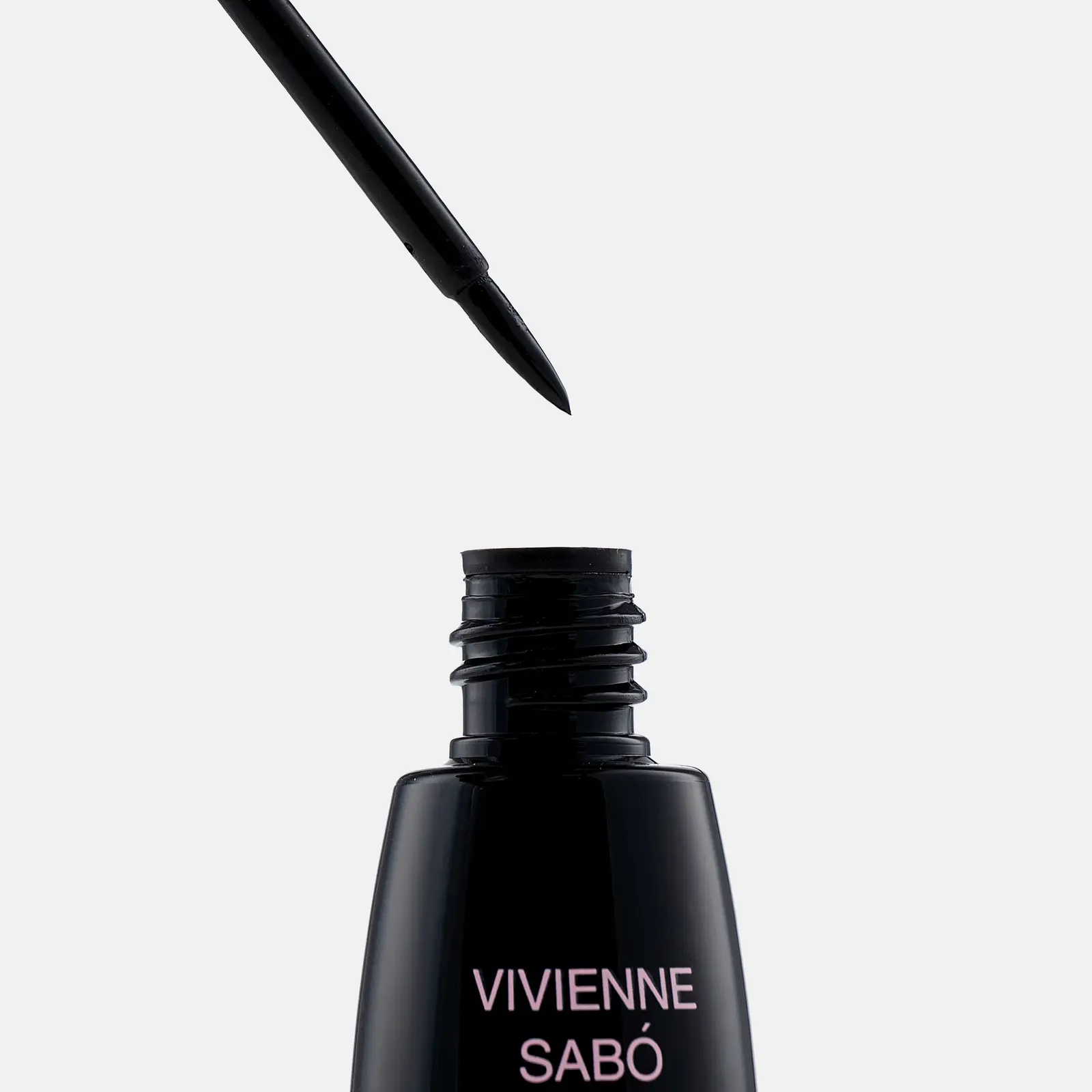 Подводка для глаз Vivienne Sabo Charbon водостойкий тон 01 