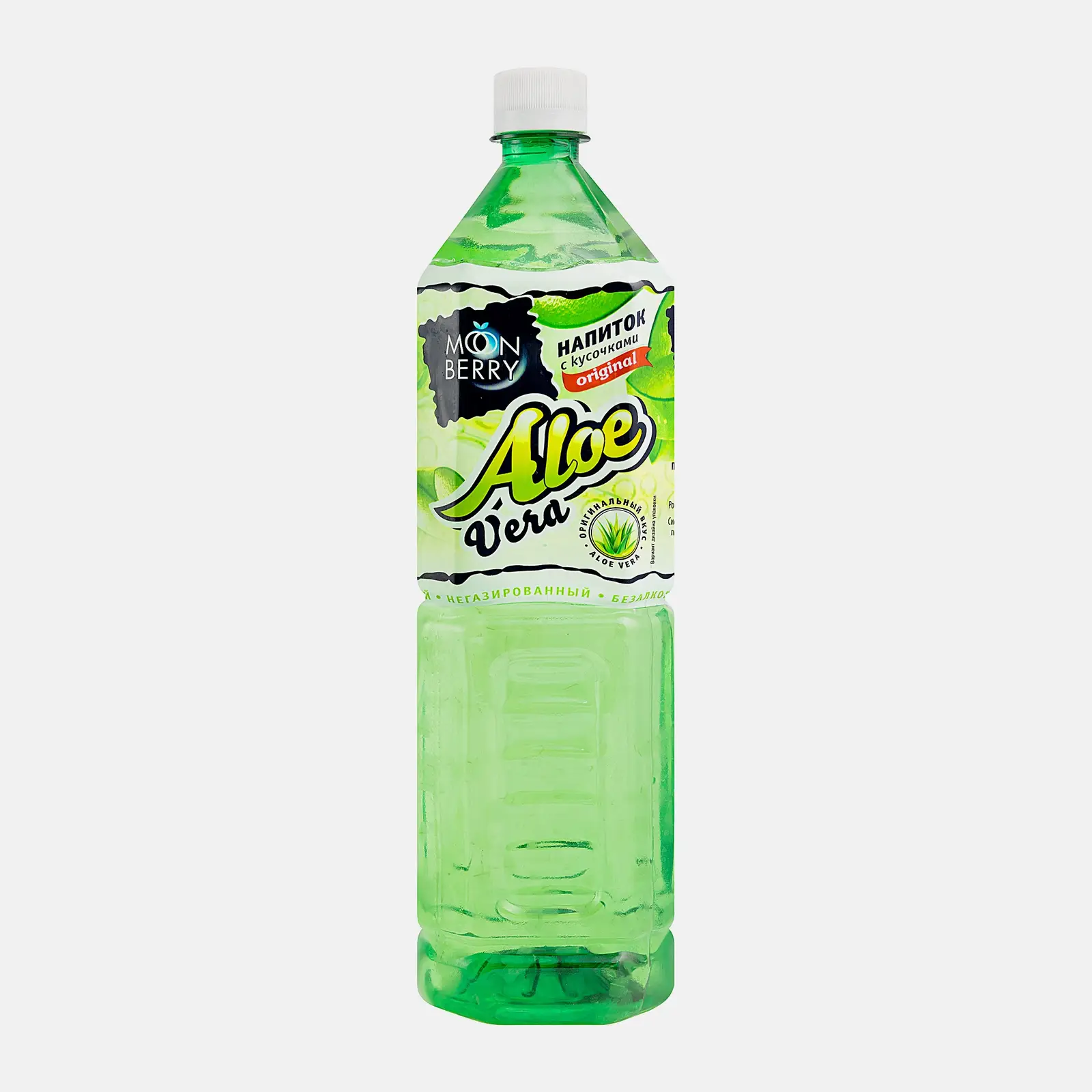 Напиток Moon Berry с кусочками алоэ 1.5л
