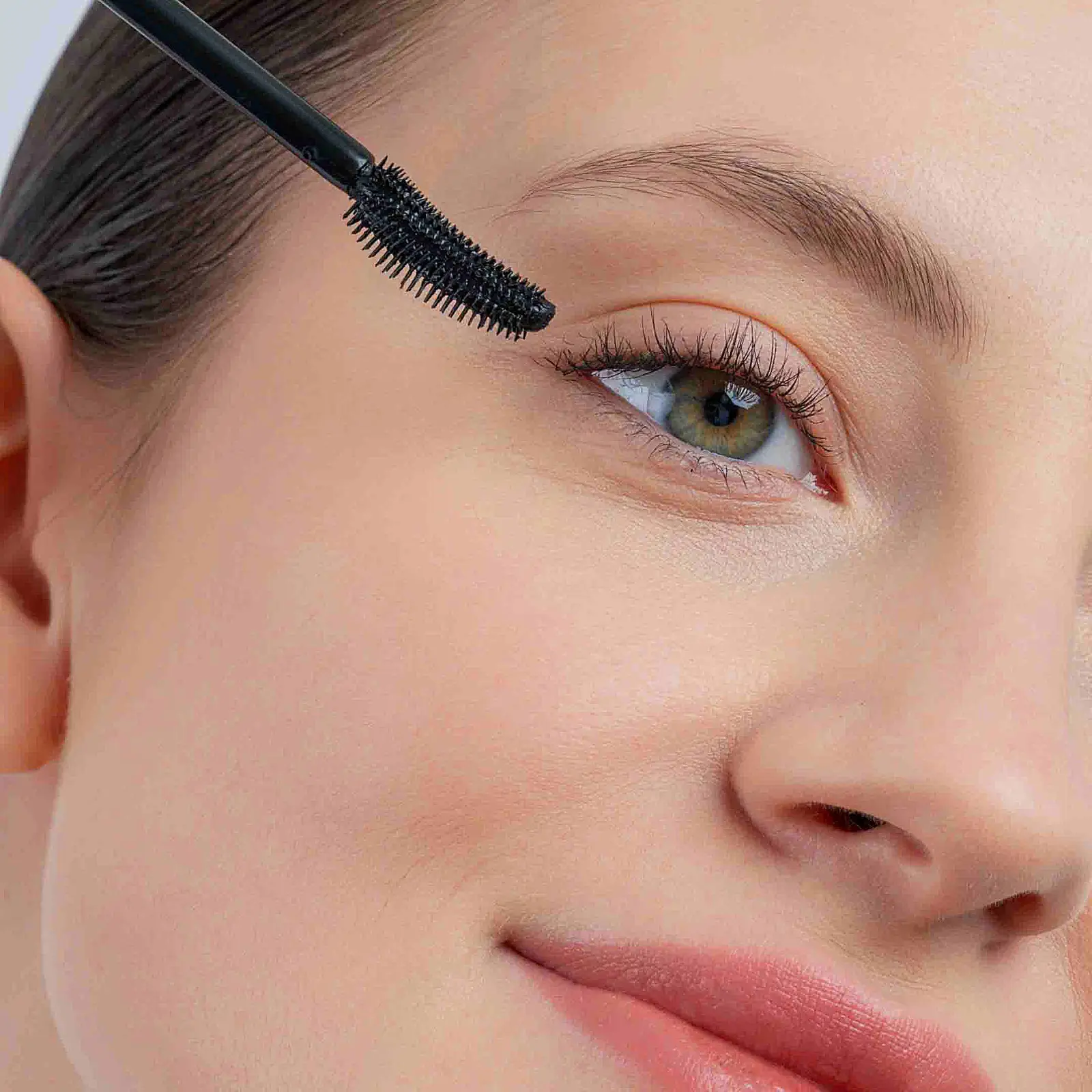 Влагостойкая тушь для ресниц Lash Status тон 01 Stellary