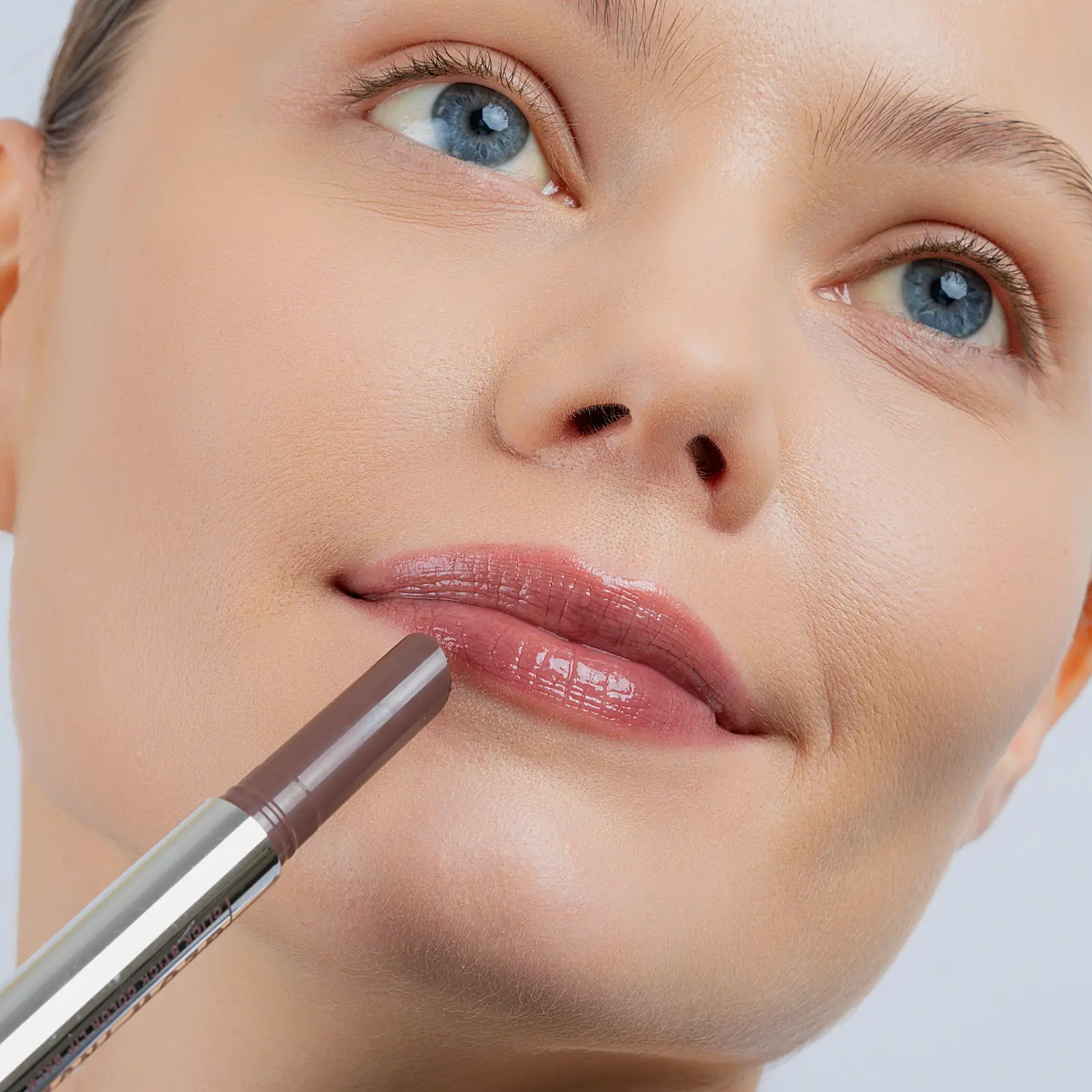 Бальзам-стик для губ тон 10 Influence Beauty Injection - фото 5