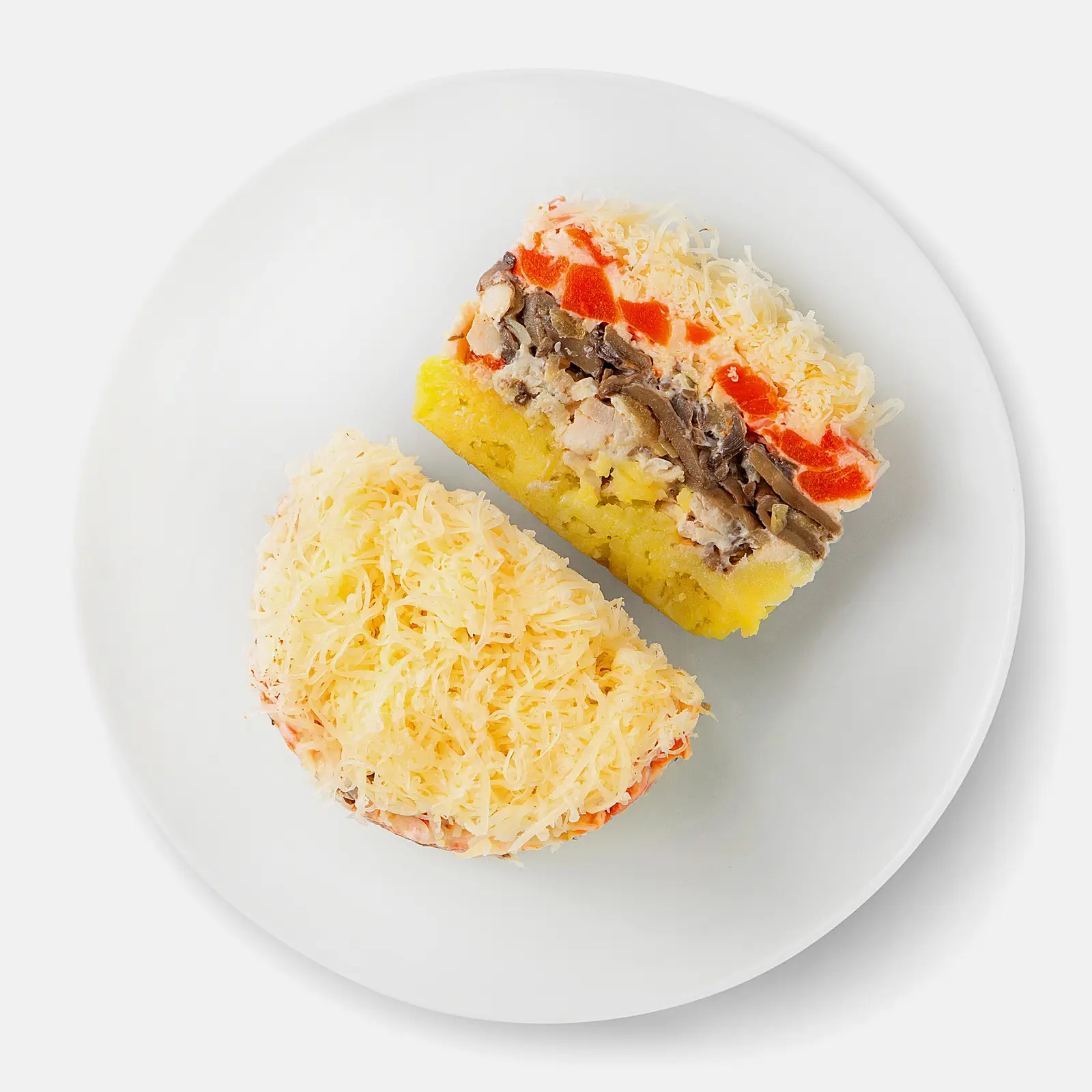 Салат с курицей и грибами 180г