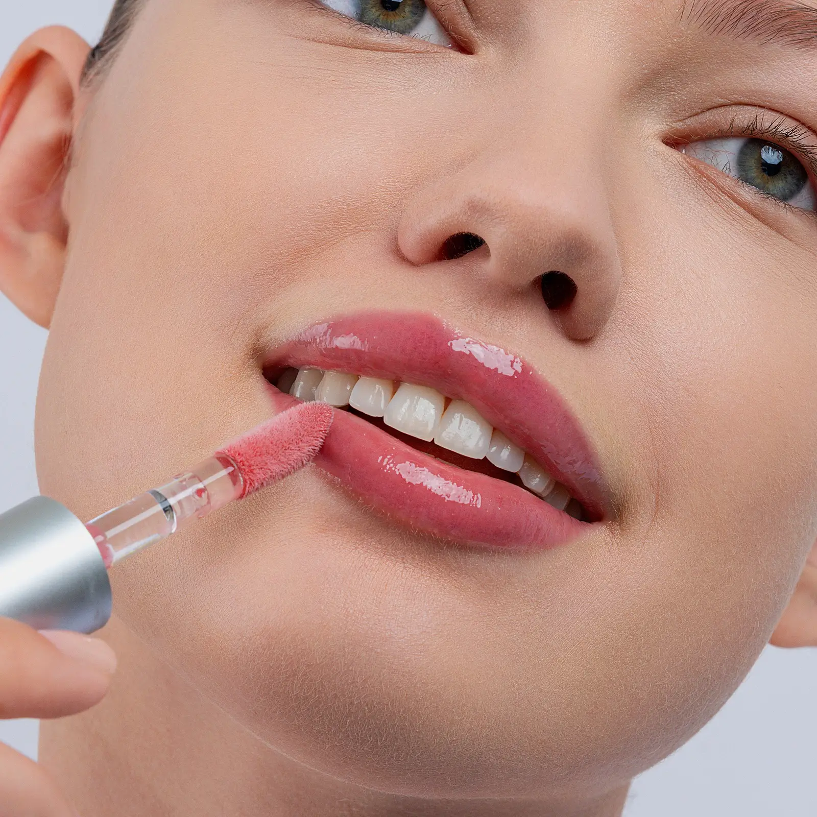 Гель-блеск для губ тон 09 Influence Beauty Gloss-X - фото 2