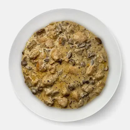 Курица в сливочном соусе с грибами