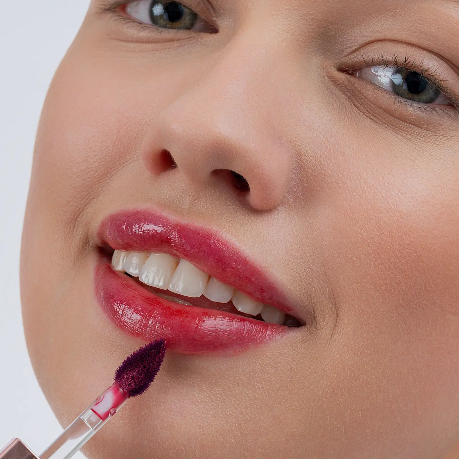 Тинт для губ тон 420 Loreal Paris - фото 2 Тинт для губ тон 420 Loreal Paris - фото 2