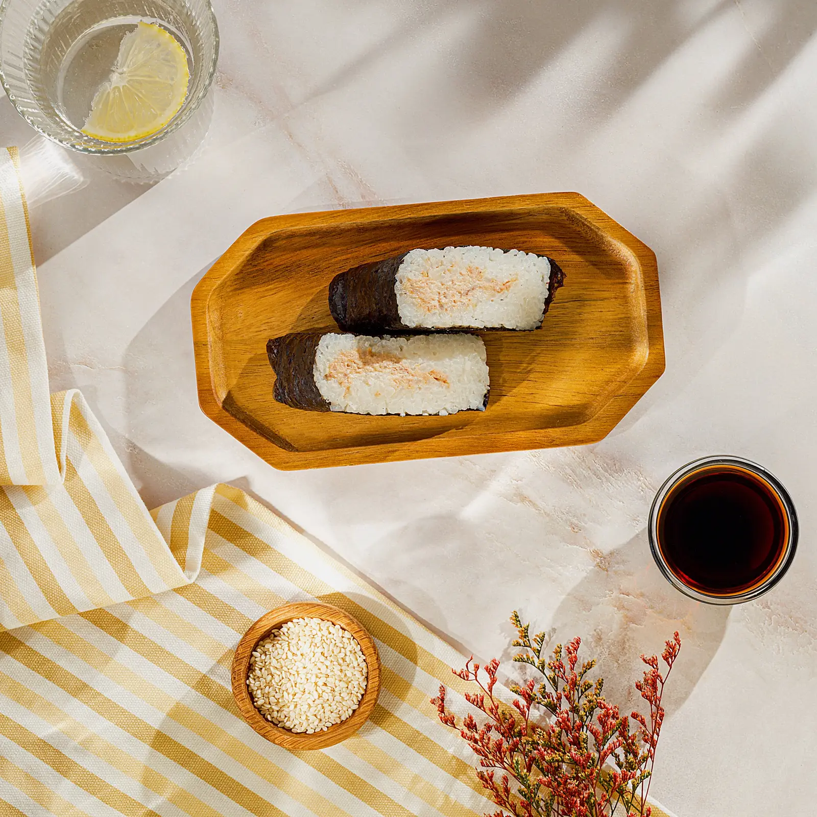 Изображение товара Онигири Кулинариум Поляна Тунец майонезная заправка в нори 0.13 кг