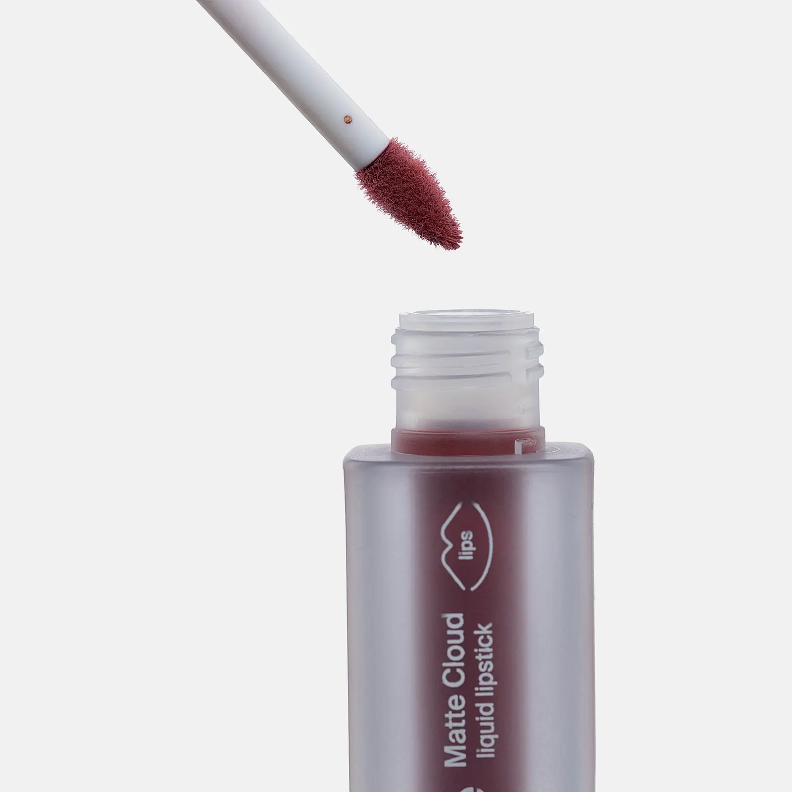 Помада для губ Matte Cloud Liquid Lipstick тон 03 Divage