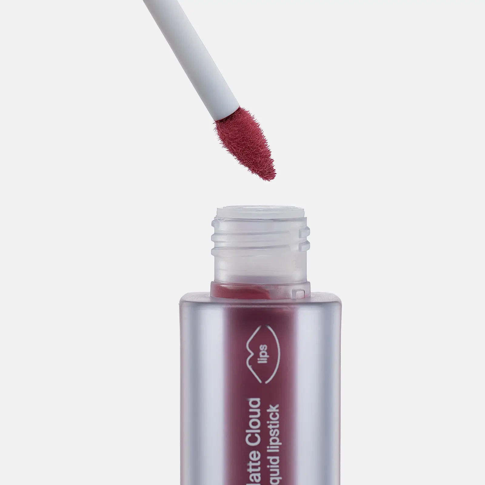 Помада для губ Matte Cloud Liquid Lipstick тон 06 Divage - фото 3