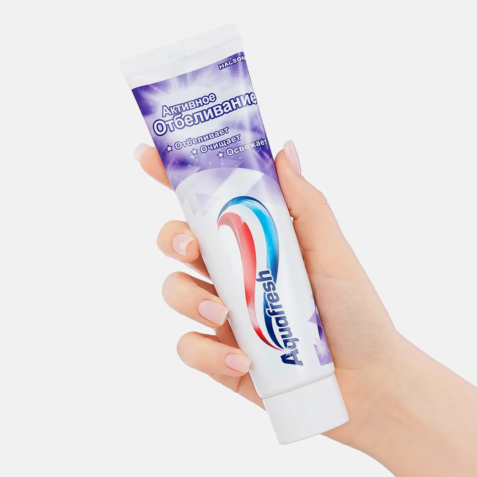 Зубная паста Aquafresh Активное отбеливание с фтором для защиты от кариеса 100мл - фото 2