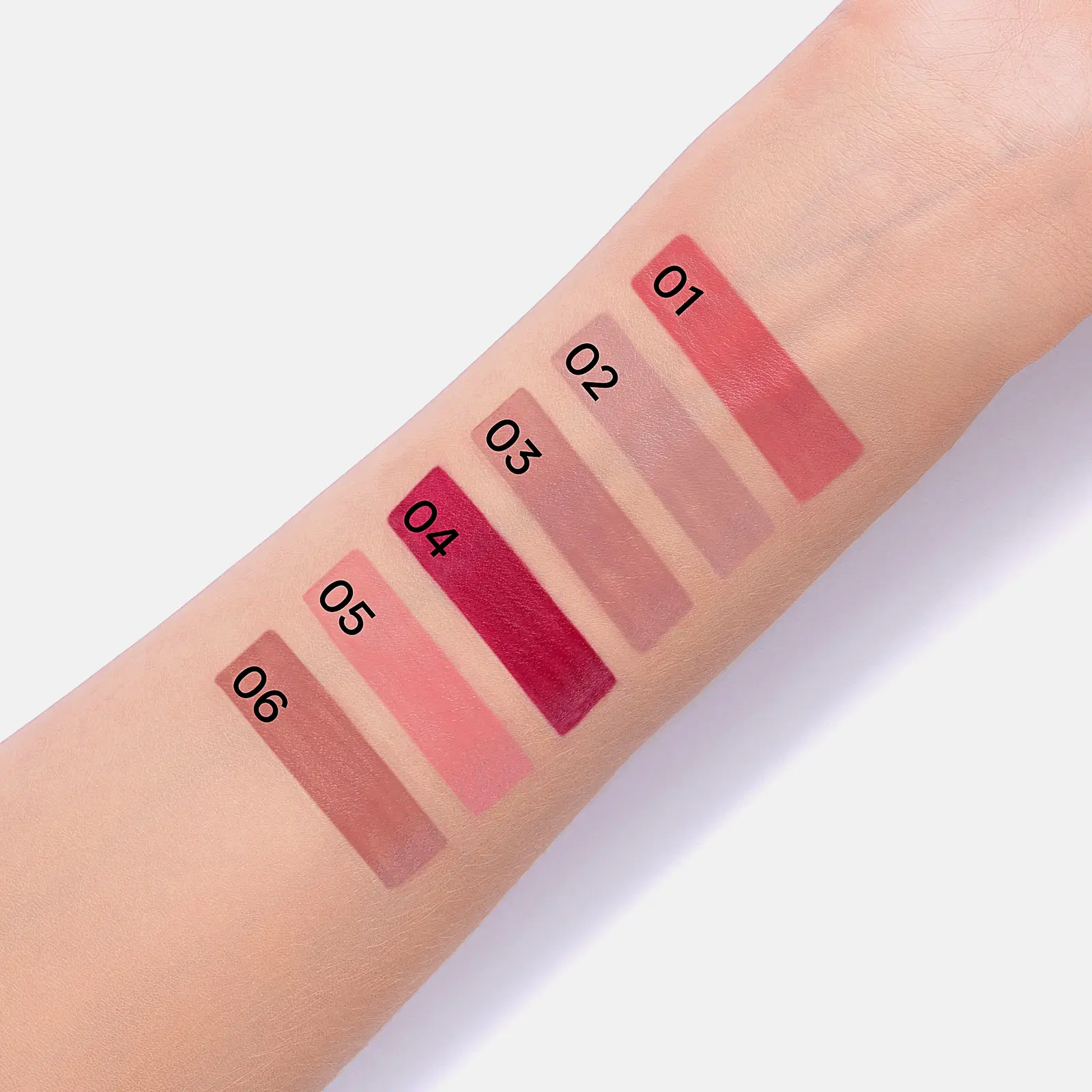 Глянцевая помада для губ тон 02 Influence Beauty Iridium