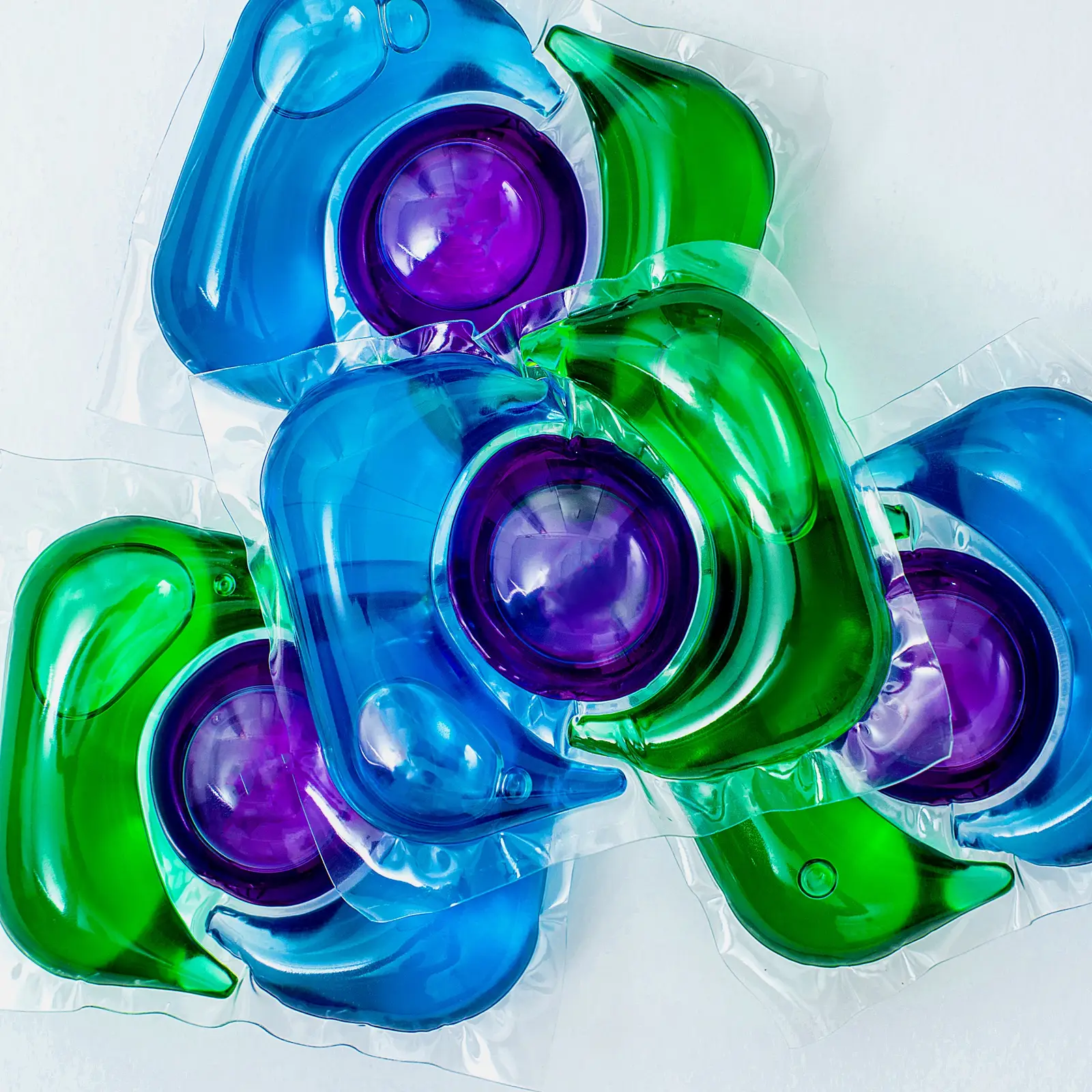 Капсулы для стирки Персил Пауэр Капс Колор 4в1 для цветного белья 28шт