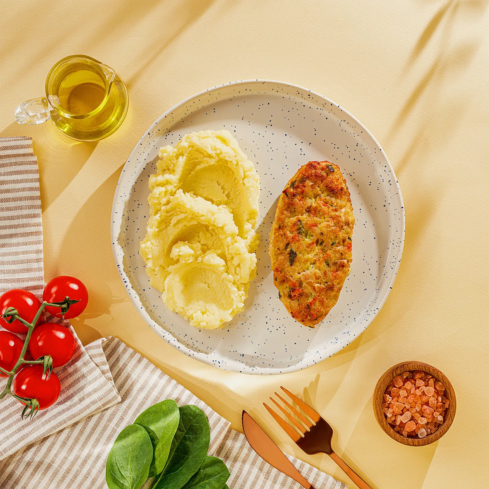 Изображение товара Котлета с картофельным пюре М Кухня 230г готовое блюдо с мясом птицы