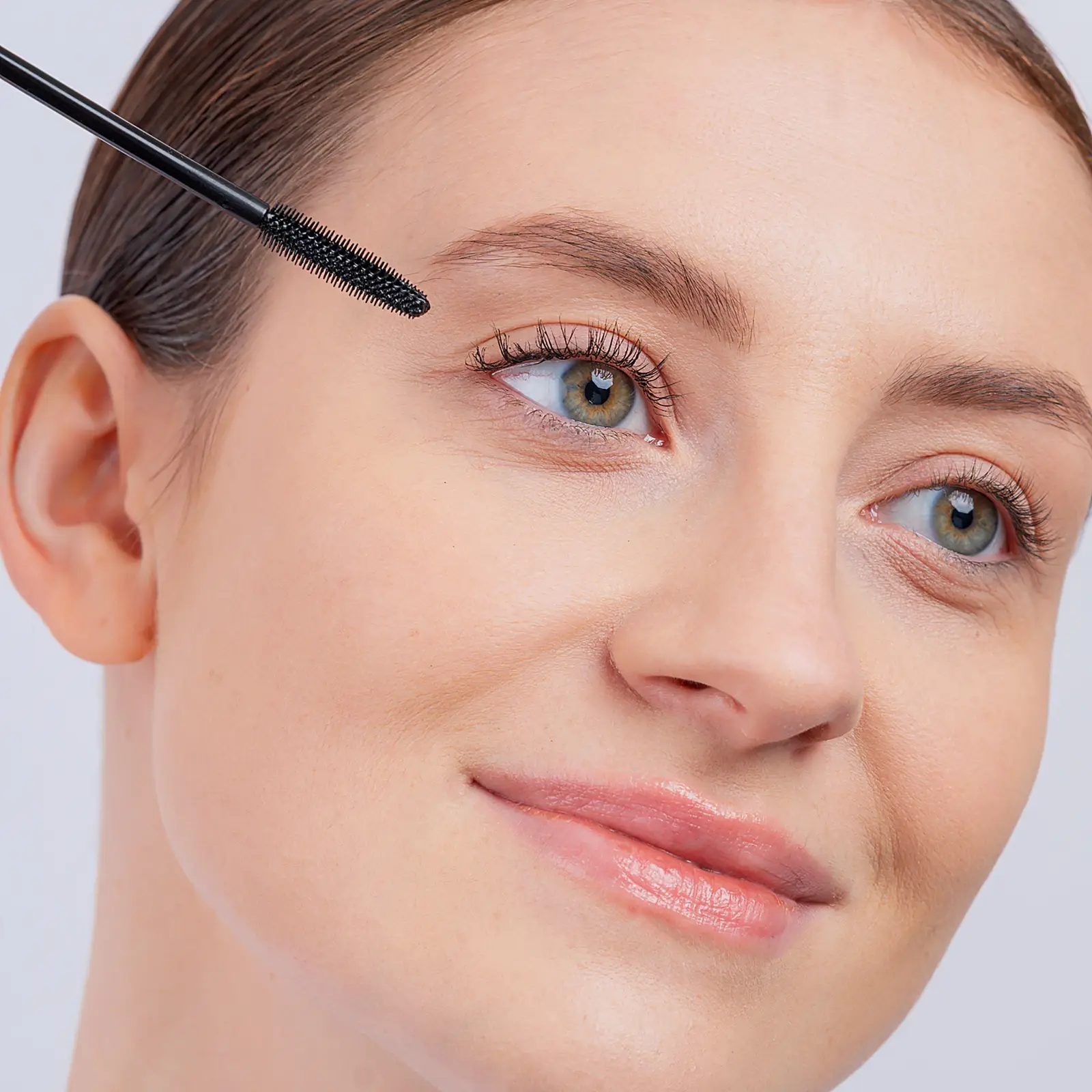 Тушь для ресниц с эффектом натурального объема Ультрачерная Mixit Make Up