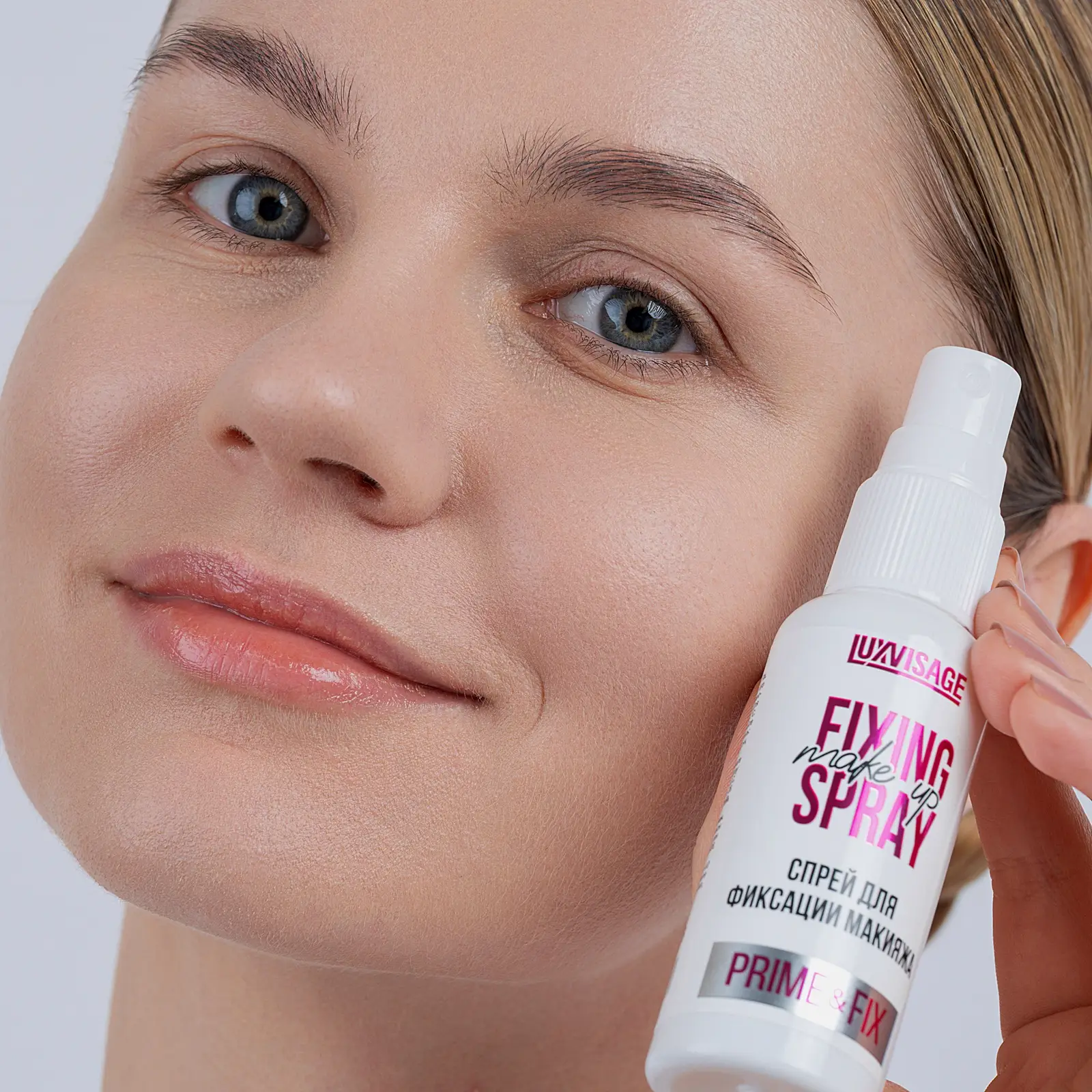 Спрей для фиксации макияжа Prime Fix Luxvisage
