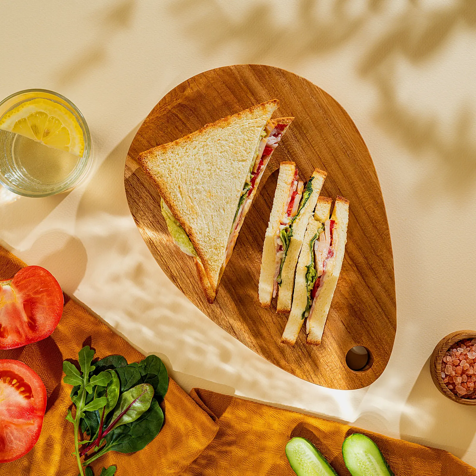 Изображение товара Сэндвич с куриным филе и беконом М Кухня 164г