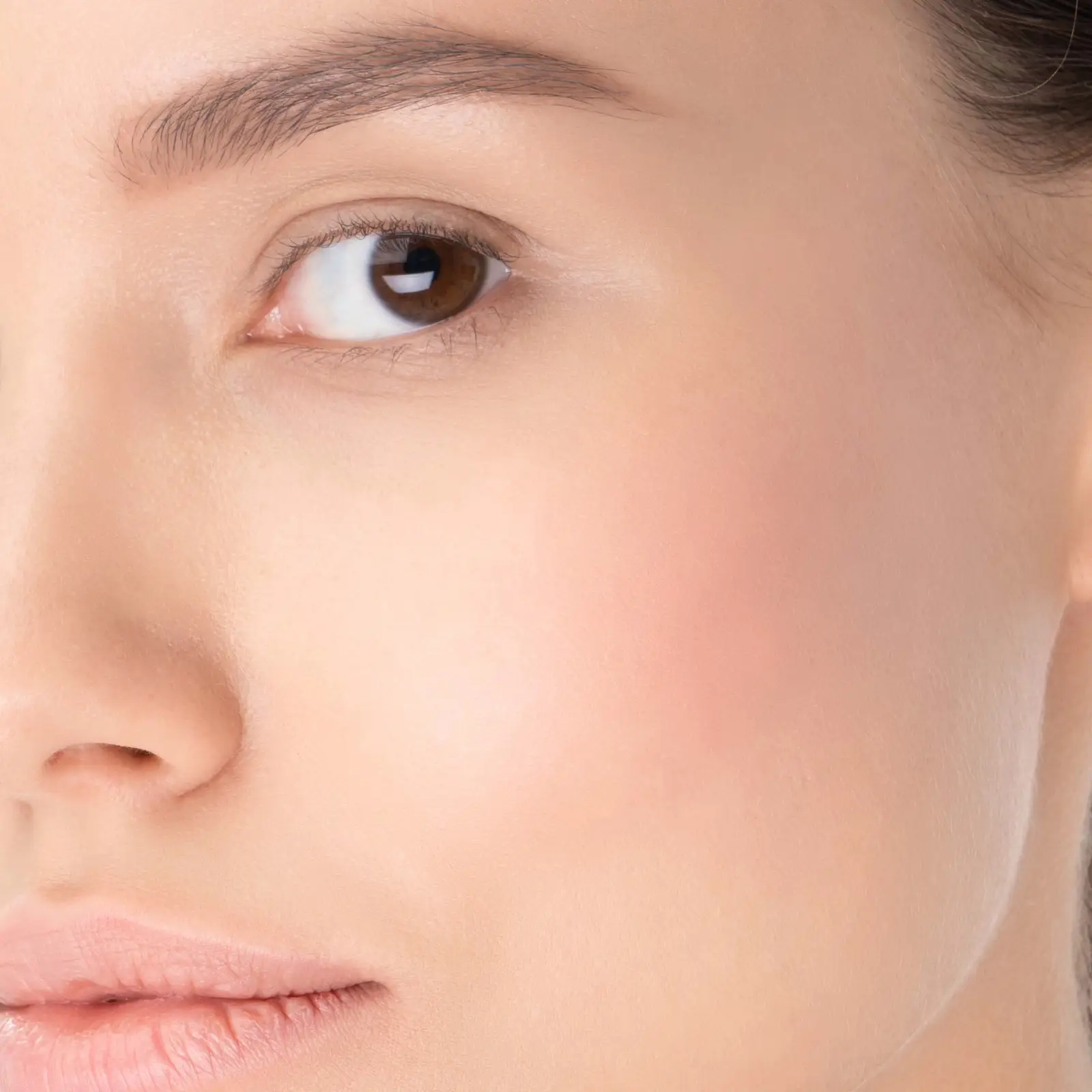 Кремовые румяна для лица в стике тон 02 Beauty Bomb