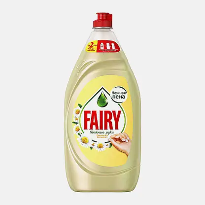 Средство для мытья посуды Fairy Нежные руки Ромашка и витамин Е 1.35л