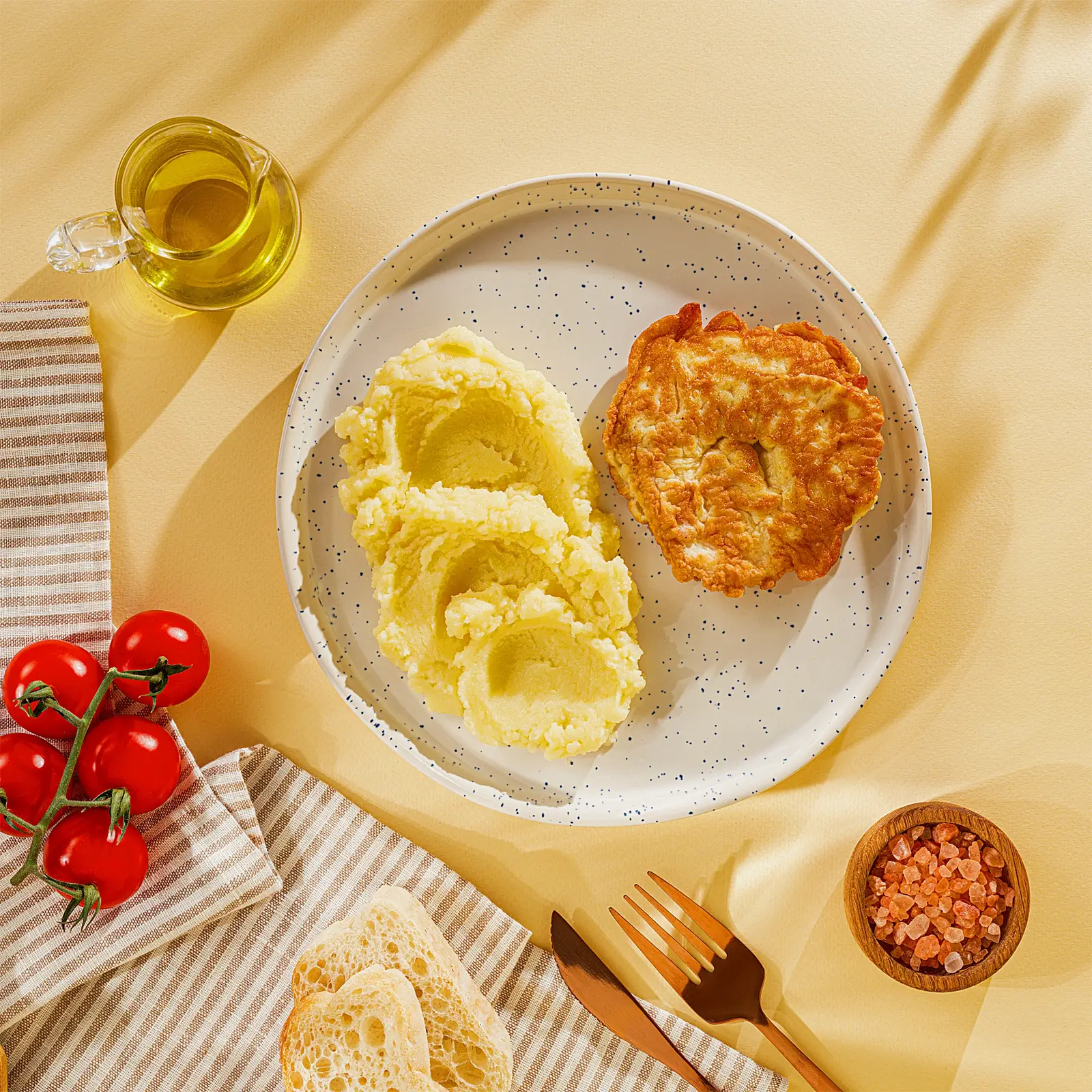 Изображение товара Шницель куриный с картофельным пюре М Кухня 220г готовое блюдо