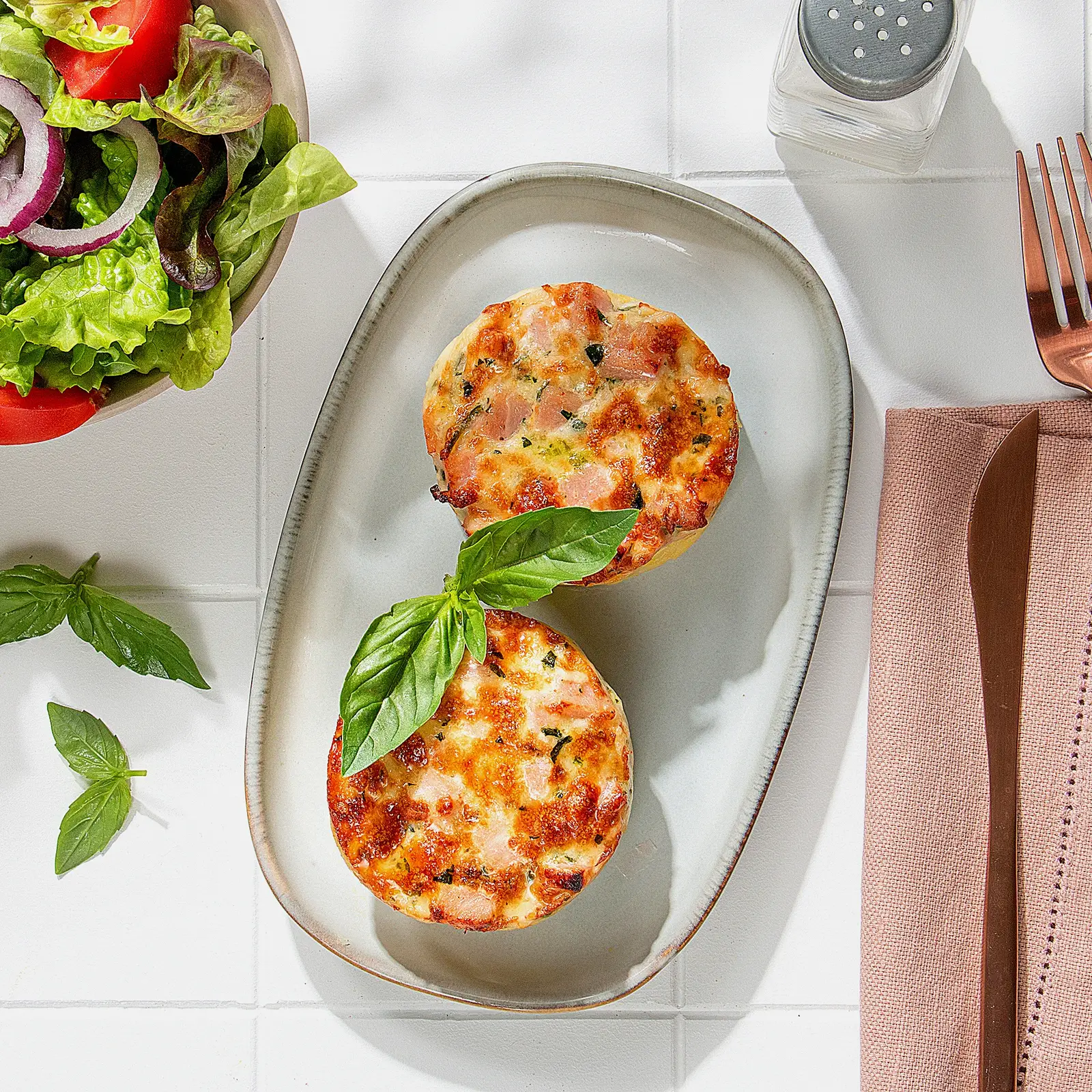 Изображение товара Картофель запеченный с куриной ветчиной под сыром М Кухня 270г