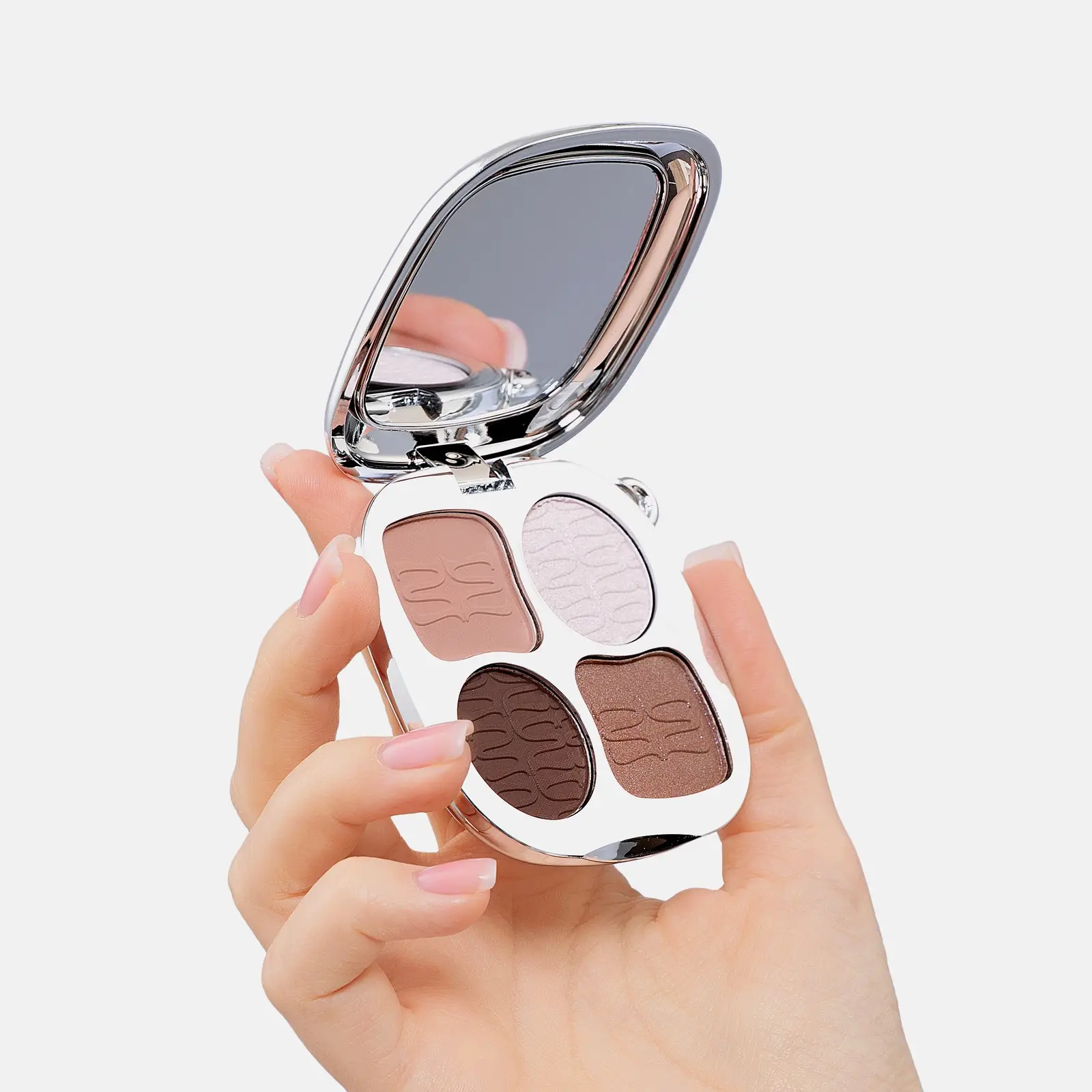 Палетка теней для глаз на брелке Princess Eyeshadow Mixit - фото 3 Палетка теней для глаз на брелке Princess Eyeshadow Mixit - фото 3