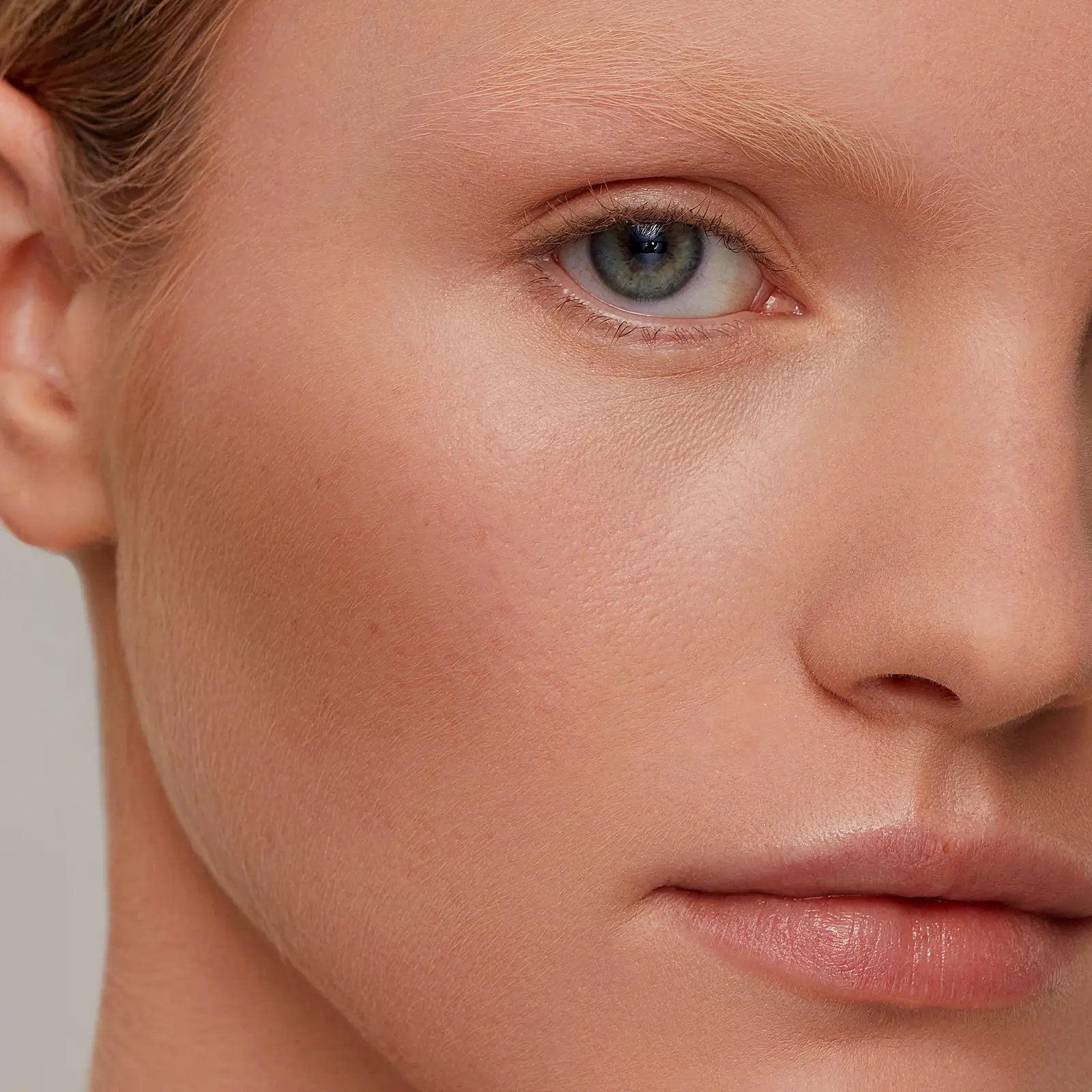 Стик для макияжа лица тон 03 Influence Beauty Stick 3in1 Universum