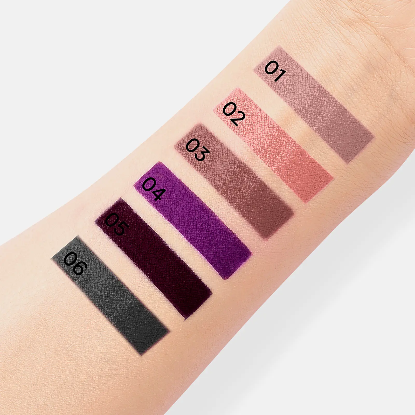 Матовая помада для губ жидкая тон 02 Beauty Bomb