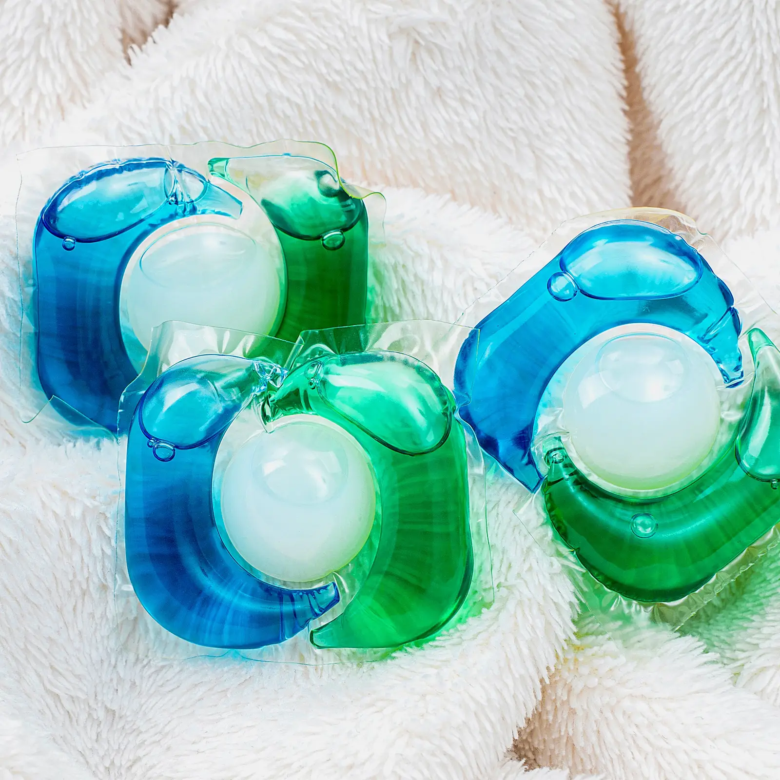 Капсулы для стирки Персил Пауэр Капс Свежесть от Вернель 4в1 для белого белья 14шт