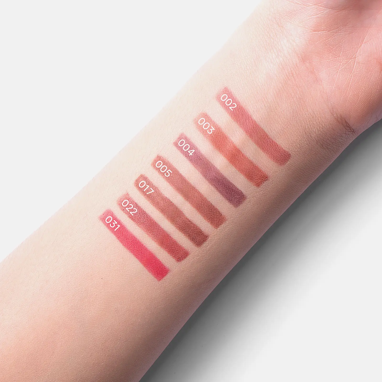 Карандаш для губ True Lips тон 002 Pupa