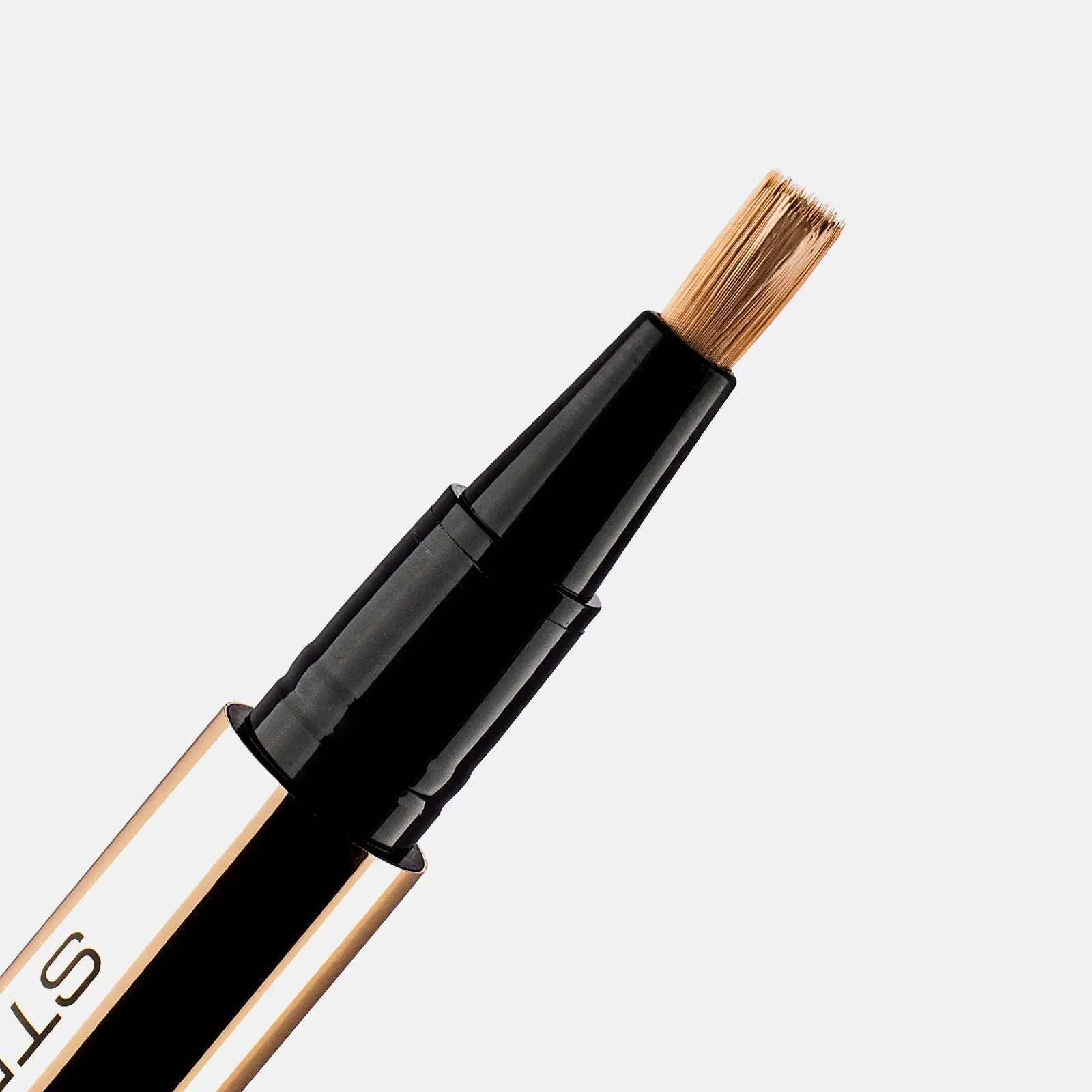 Кремовый консилер для лица Cream Concealer тон 02 Stellary