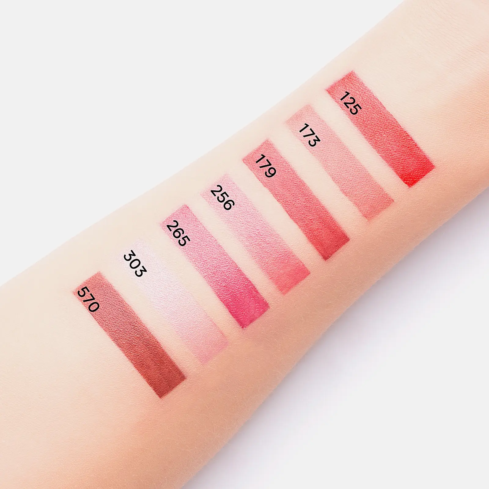 Помада для губ L’Oréal Paris Color Riche увлажняющая оттенок 256 Игривый розовый - фото 4