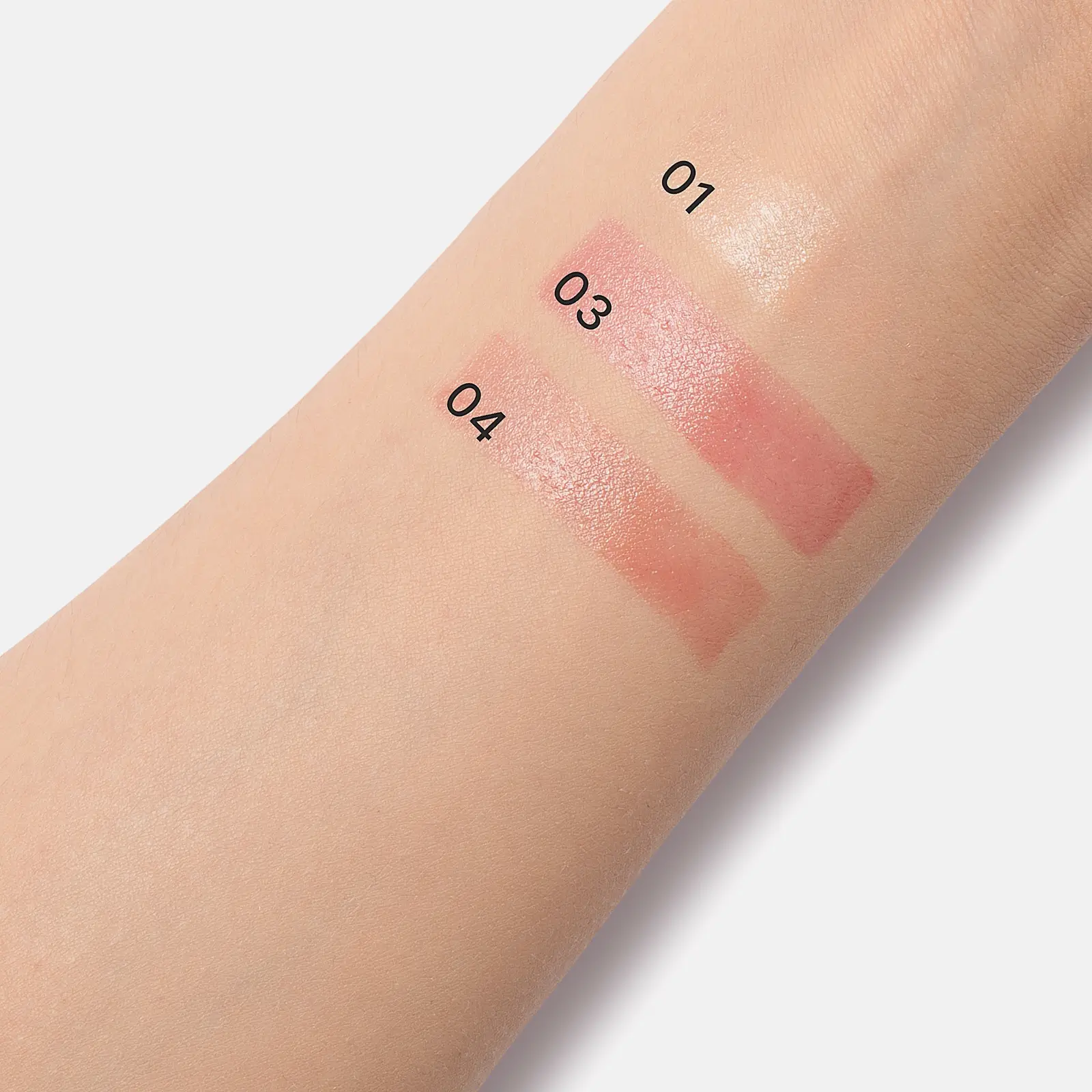 Бальзам для губ увеличивающий объем тон 03 Stellary