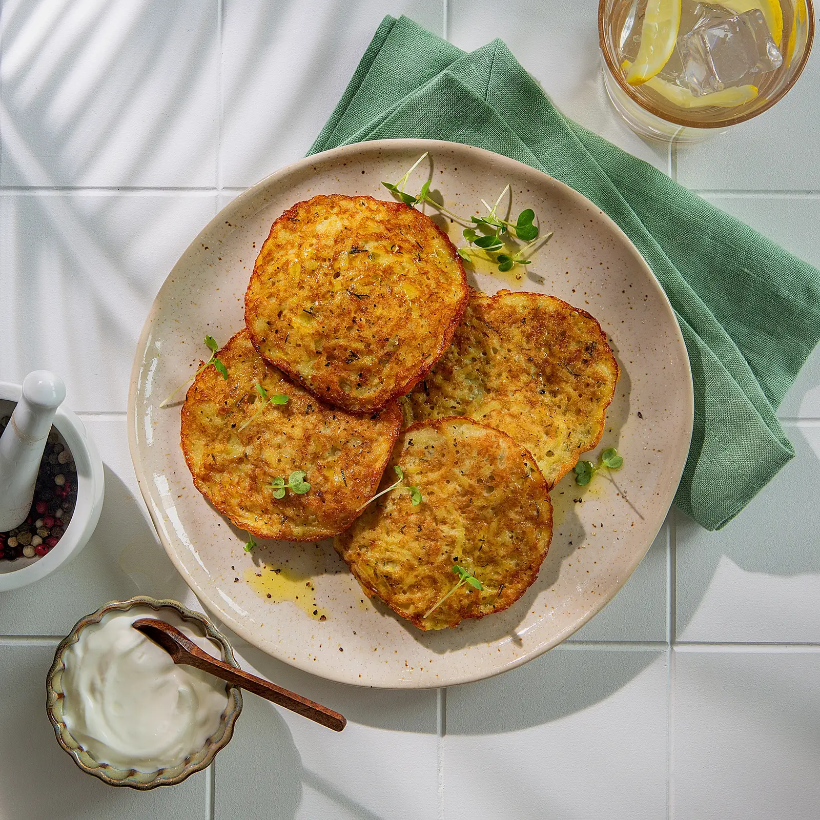 Изображение товара Драники картофельные М Кухня 200г - вкусное и натурльное изделие для быстрого питания