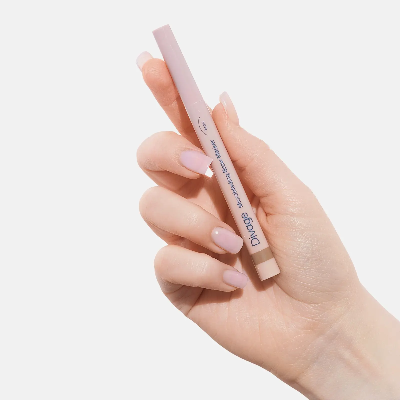 Маркер для бровей Divage Microblading Effect тон 01