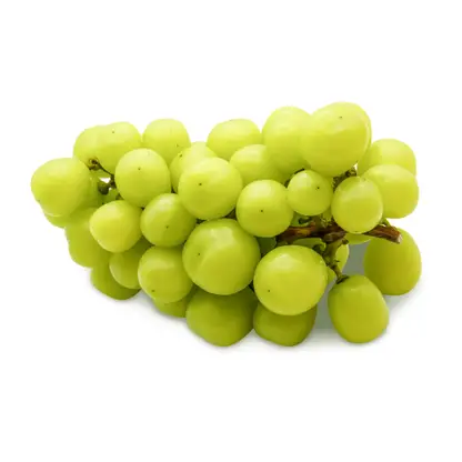 Изображение товара Виноград Шайн Мускат 500г - свежий сорт с насыщенным вкусом и ароматом