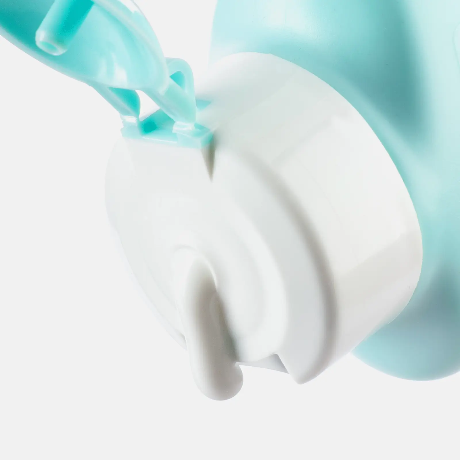 Молочко после загара Garnier Ambre Solaire тающее увлажнение 24 часа успокаивающее нежирное с алоэ вера 200мл