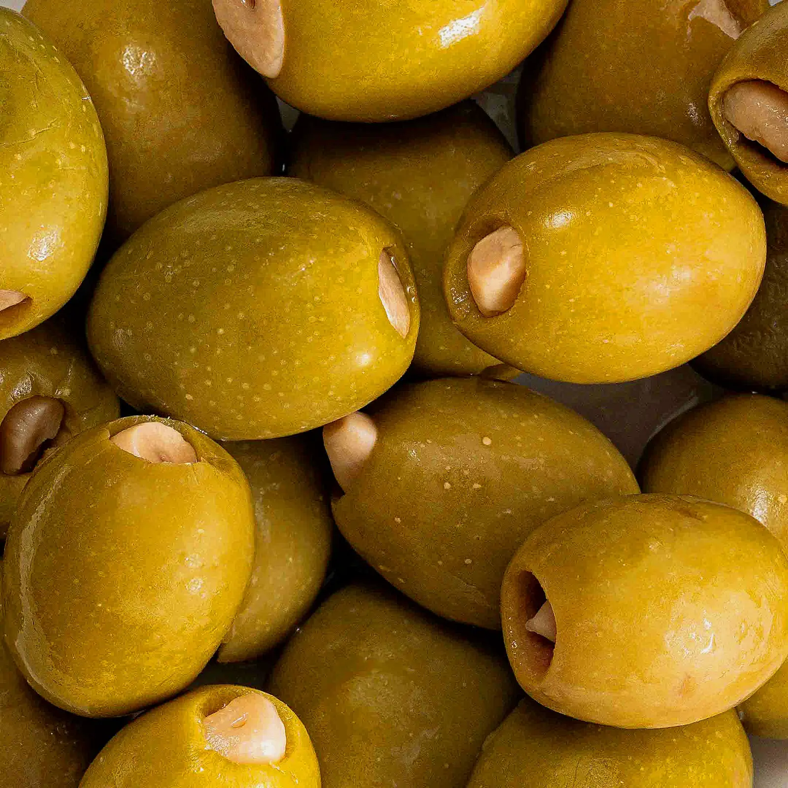 Оливки зелёные фаршированные чесноком Premiere of Taste 290г - фото 2 Оливки зелёные фаршированные чесноком Premiere of Taste 290г - фото 2