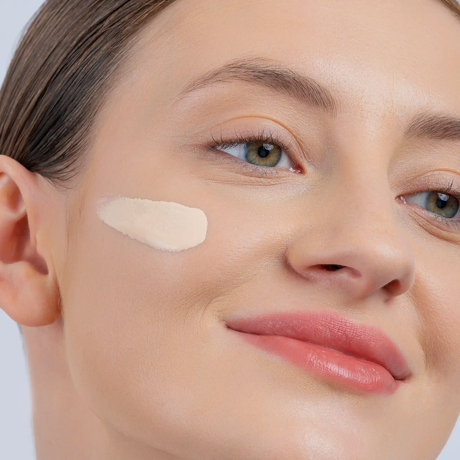 Тональный крем для лица тон 01 Love Generation N Just Baby Face