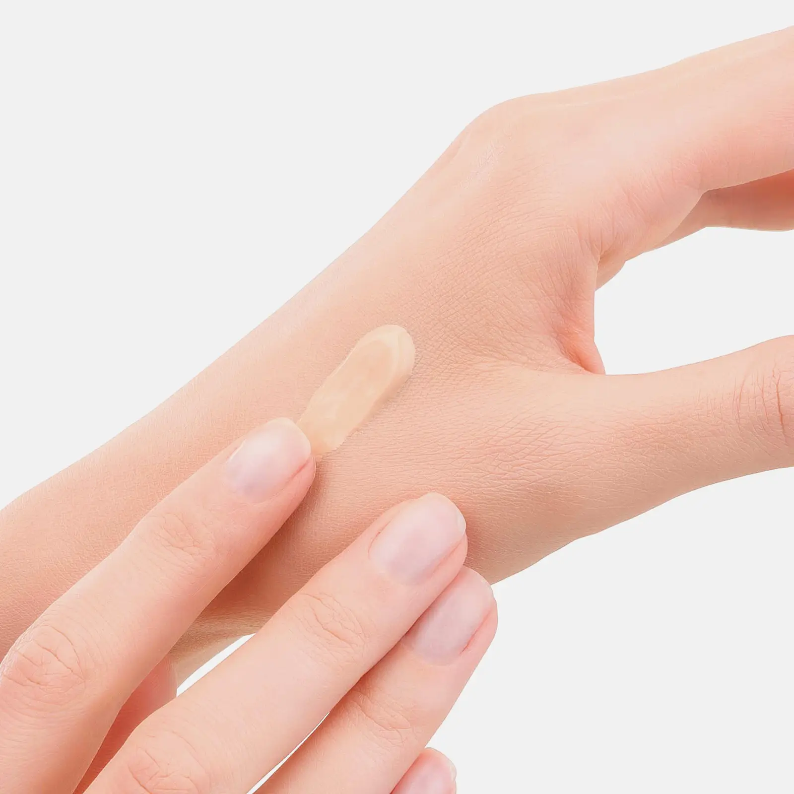 Тональный крем для лица с эффектом естественной кожи тон 01 Vivienne Sabo