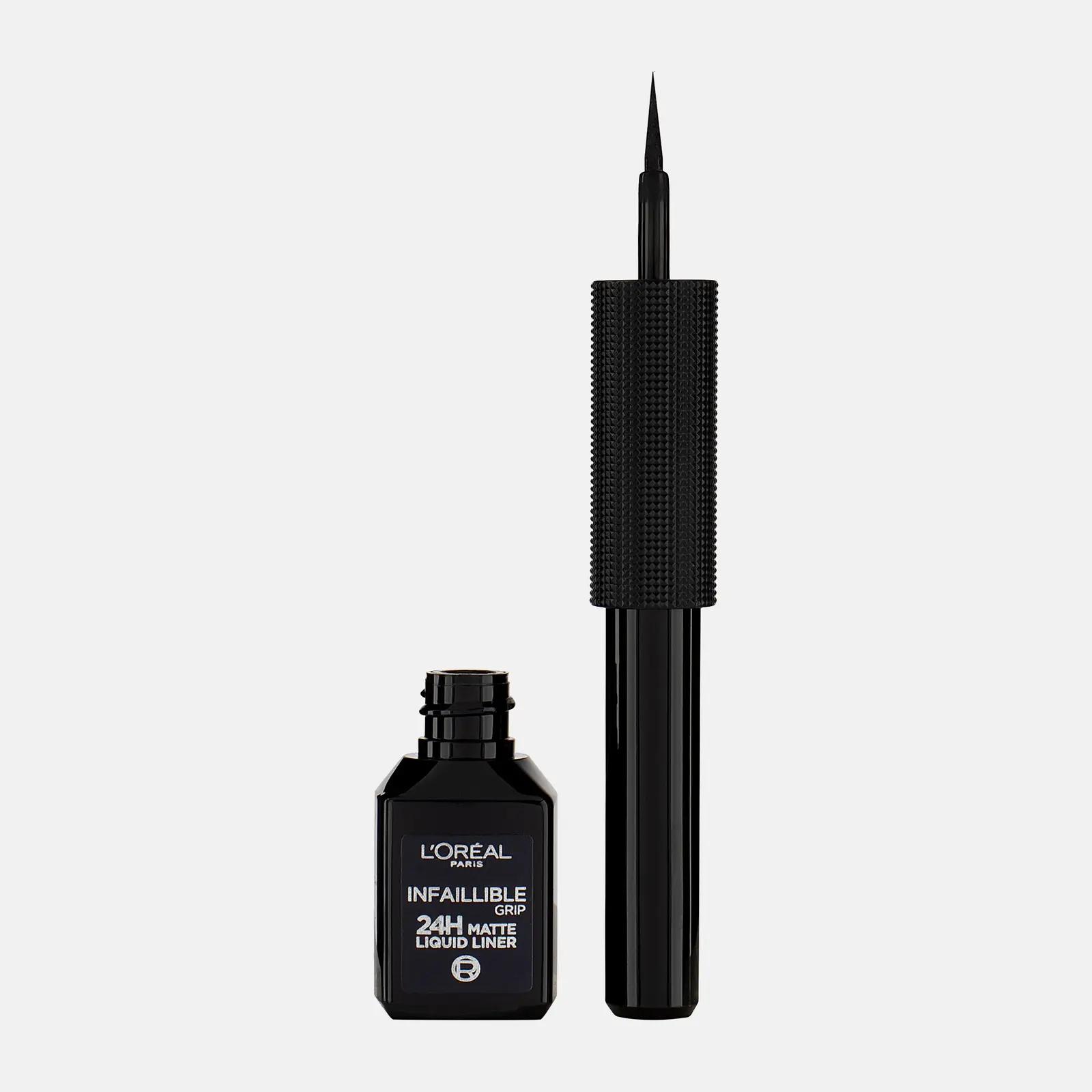 Лайнер для глаз L’Oréal Paris Signature тон 01