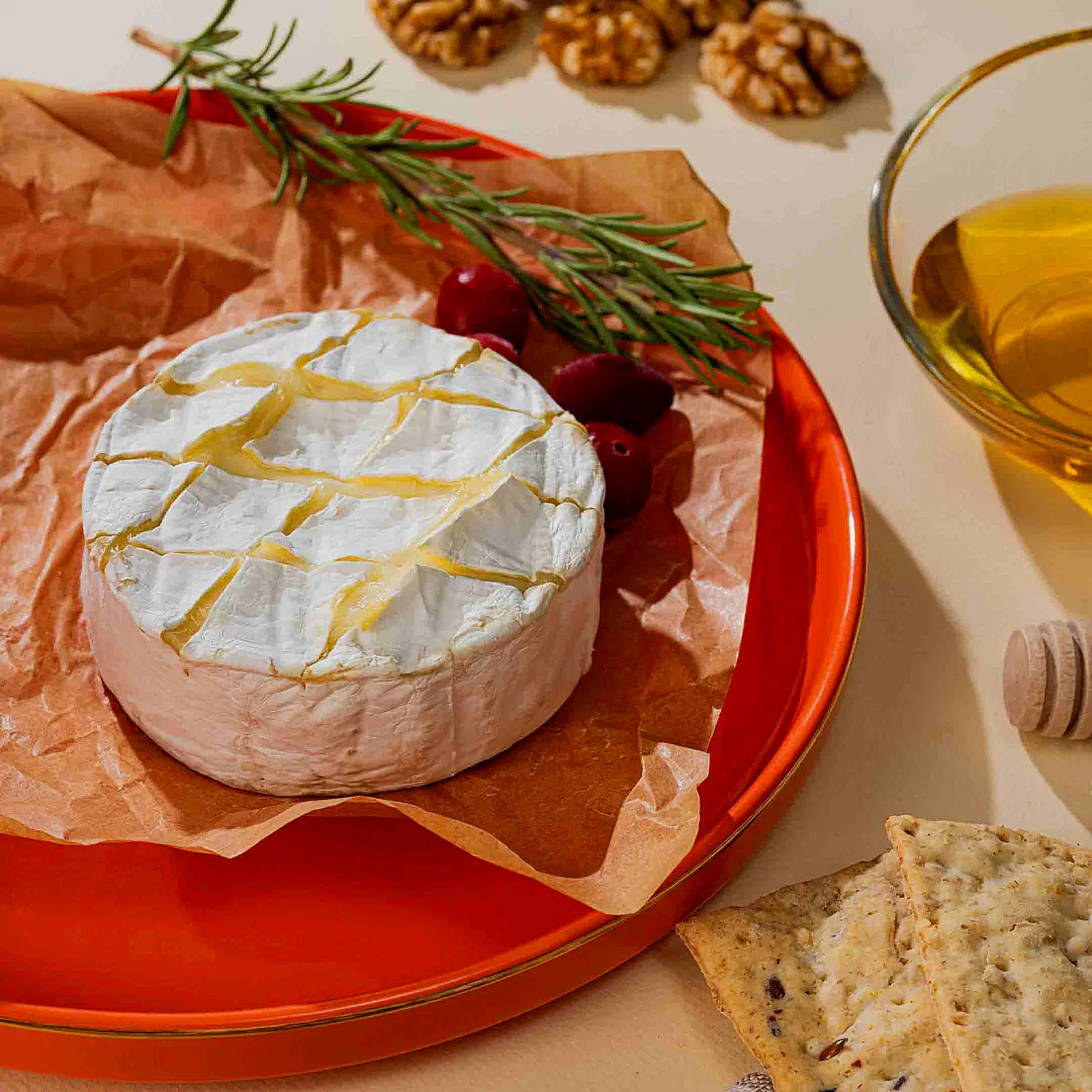 Сыр Бри мягкий с белой плесенью Premiere of Taste 125г