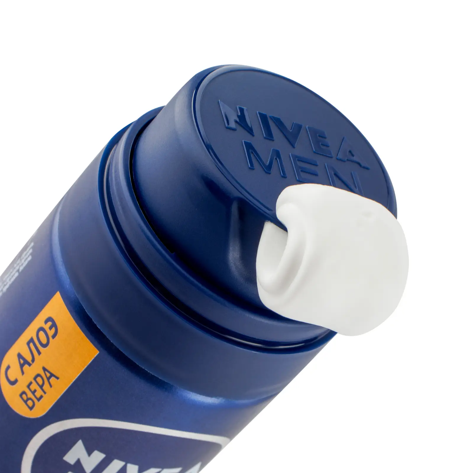 Пена для бритья NIVEA Men Увлажняющая Защита и уход 200мл