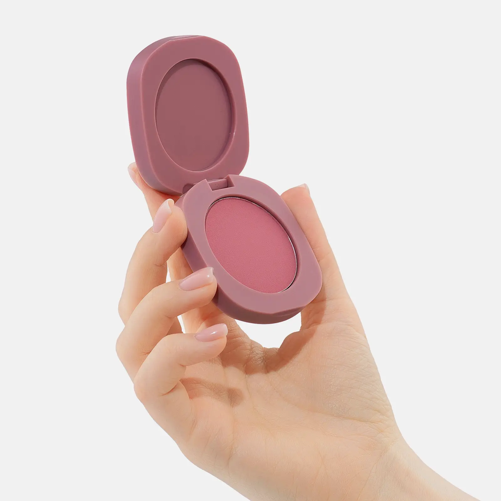 Матовые румяна для лица Macaron тон 04 Vivienne Sabo - фото 2 Матовые румяна для лица Macaron тон 04 Vivienne Sabo - фото 2
