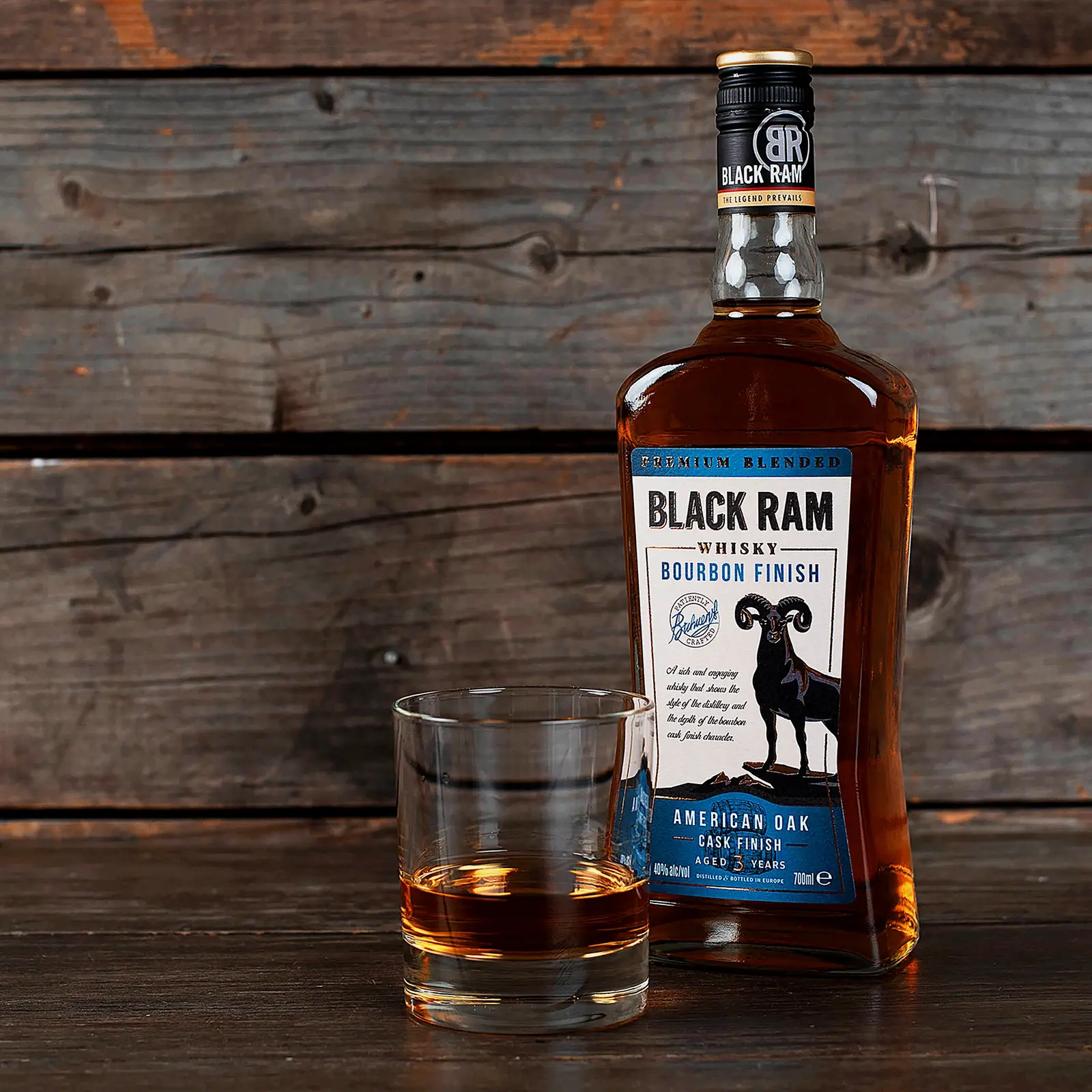 Виски Black Ram Bourbon Finish 3 года купажированный 40% 500мл - фото 4 Виски Black Ram Bourbon Finish 3 года купажированный 40% 500мл - фото 4