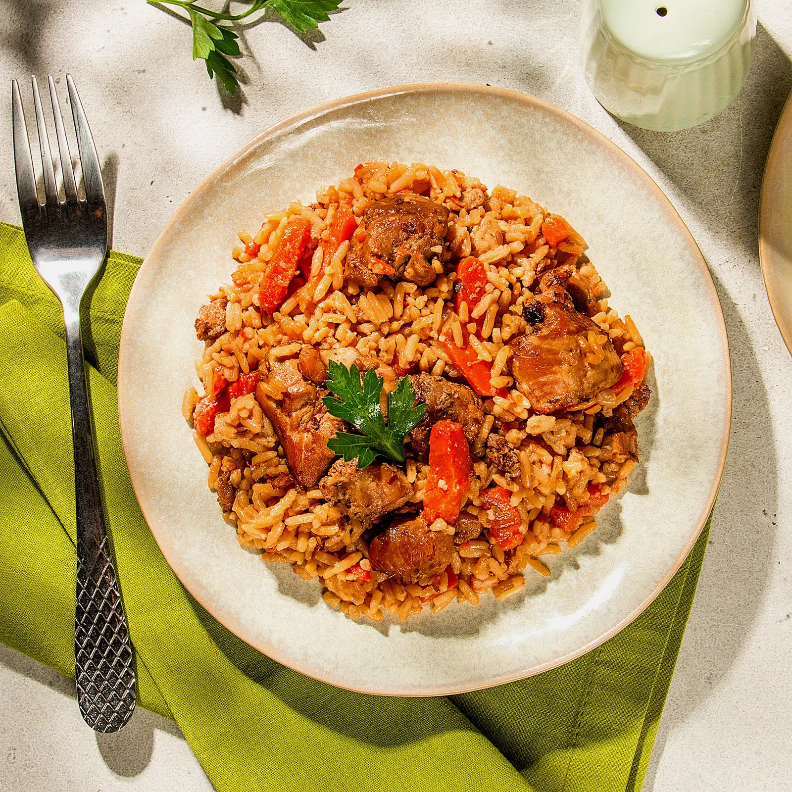 Изображение товара Готовый плов с курицей М Кухня 250 г - насыщенный вкус и аромат восточных специй Изображение товара Готовый плов с курицей М Кухня 250 г - насыщенный вкус и аромат восточных специй