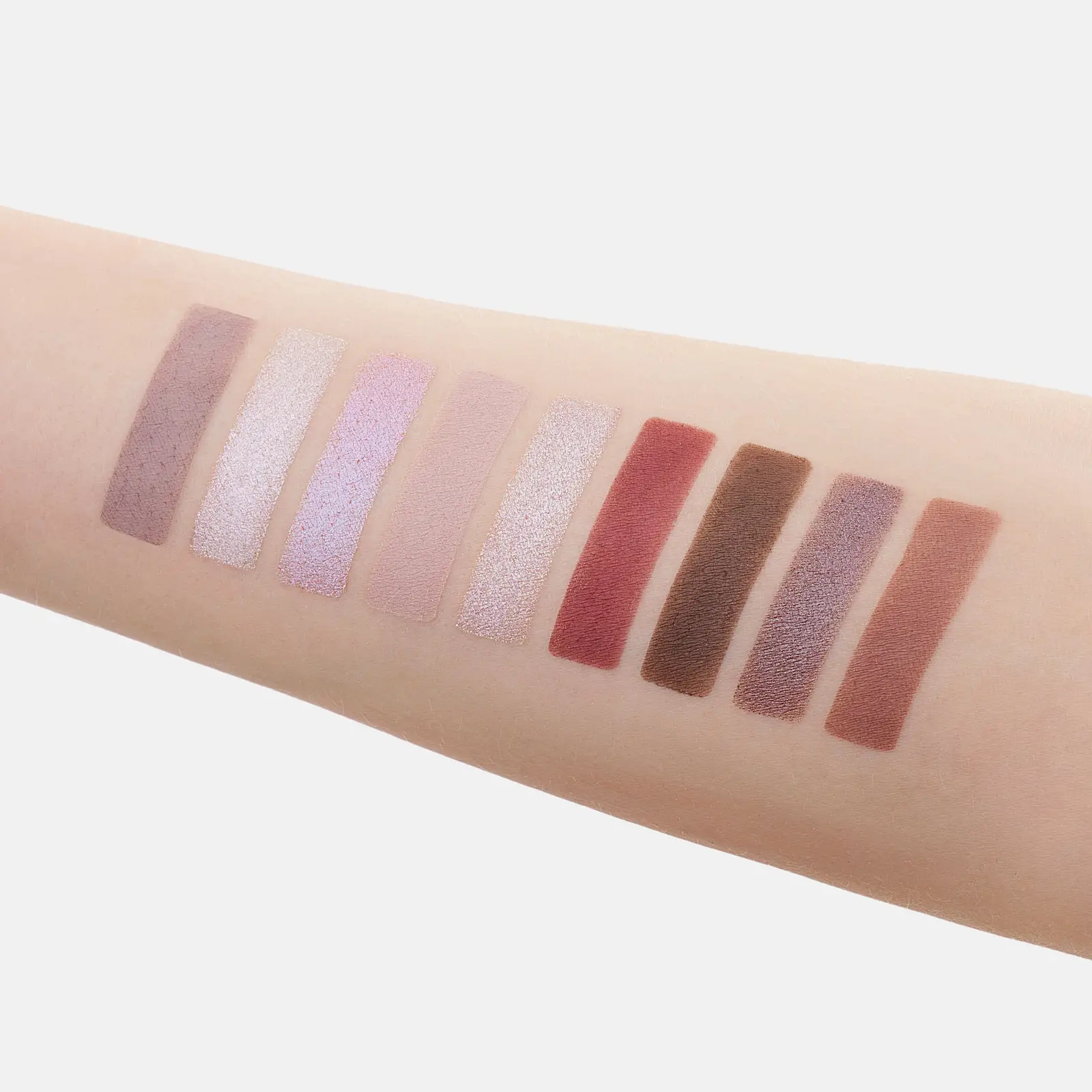 Палетка теней для век Fantastique тон 01 Vivienne Sabo