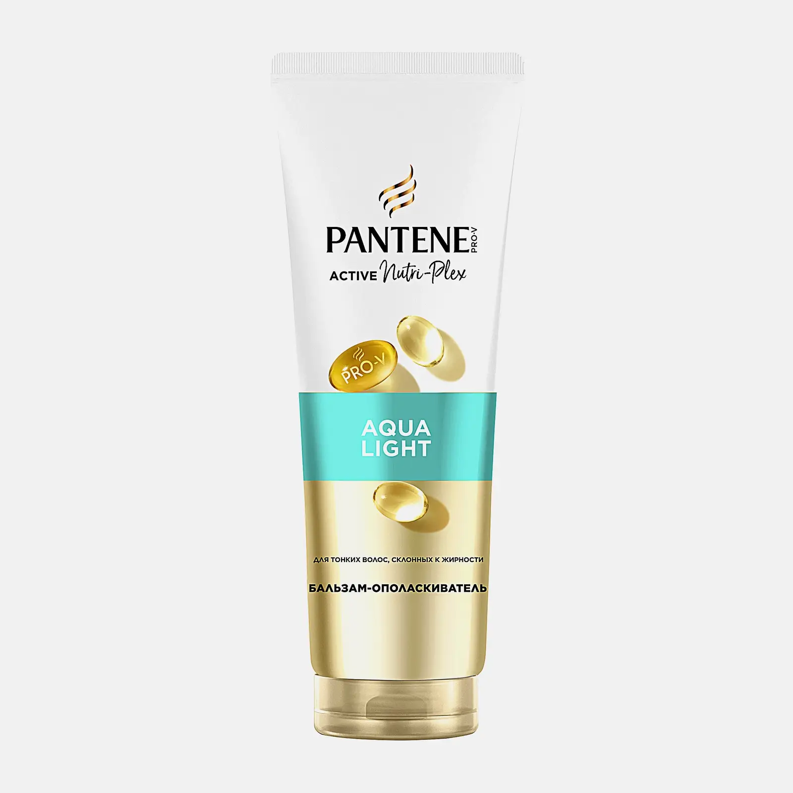 Бальзам-ополаскиватель Pantene Густые и крепкие/Aqua Light 270мл в ассортименте