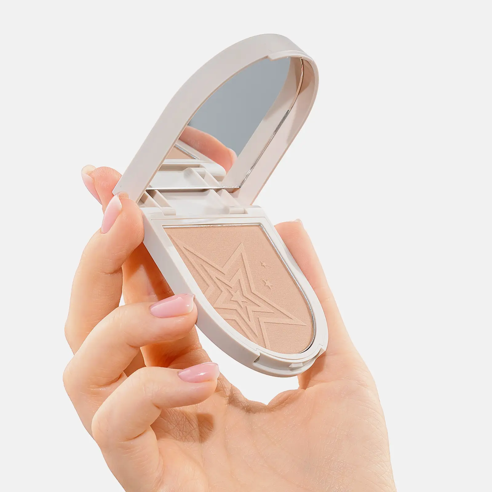 Пудра для лица Compact Satin Powder тон 03 Stellary