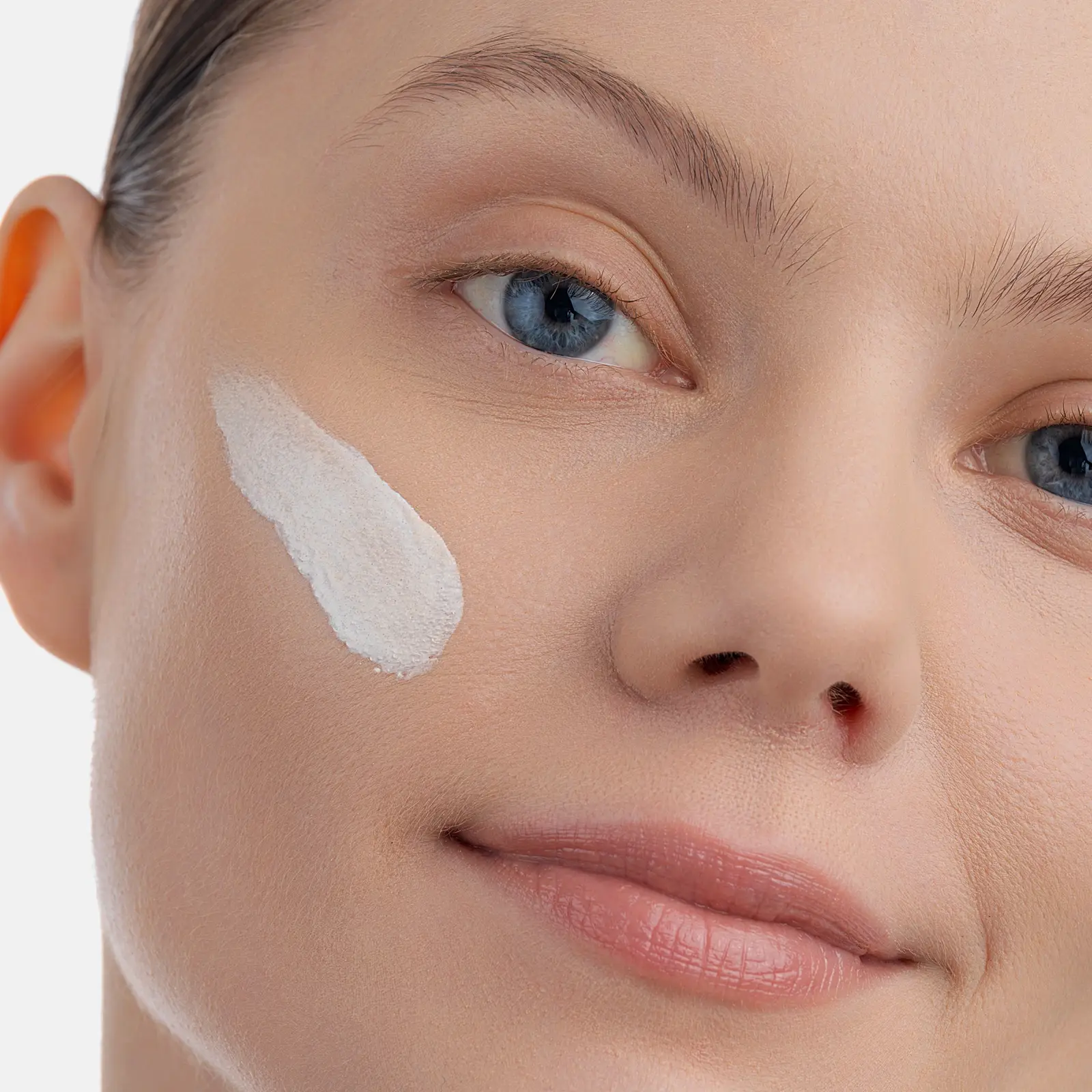 СС-крем для лица Influence Beauty Skin Transformer тон 01 