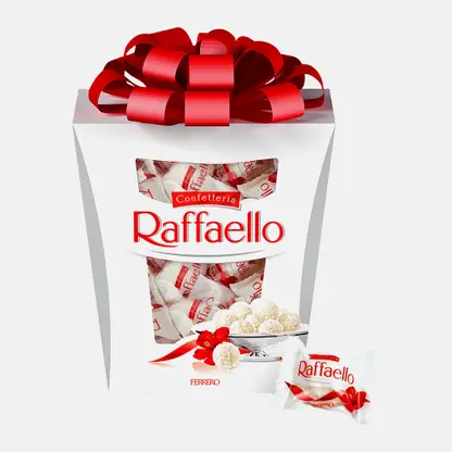 Конфеты с цельным миндальным орехом в кокосовой обсыпке Raffaello 500г