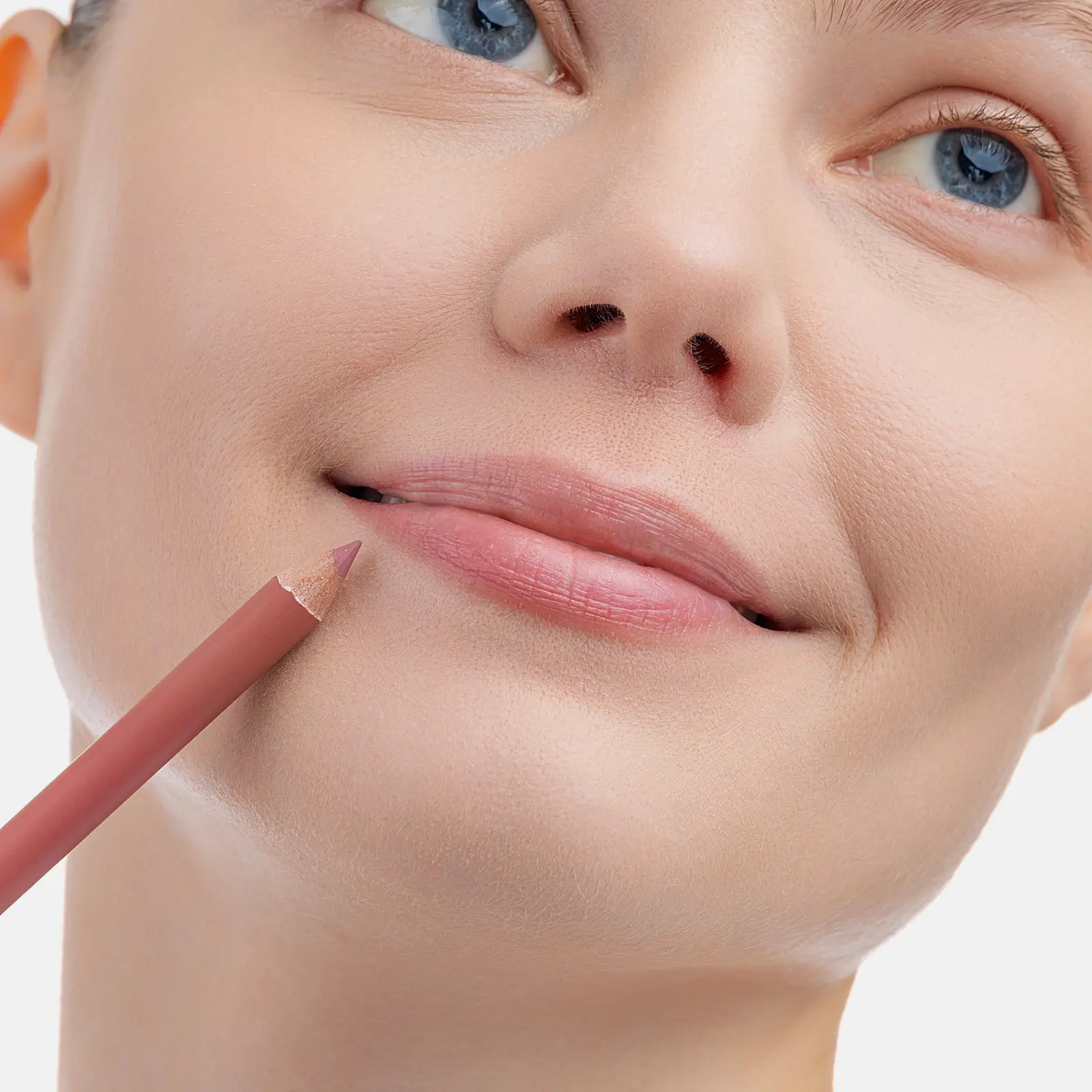 Карандаш для губ тон 02 Love Generation Lip Pencil - фото 6 Карандаш для губ тон 02 Love Generation Lip Pencil - фото 6